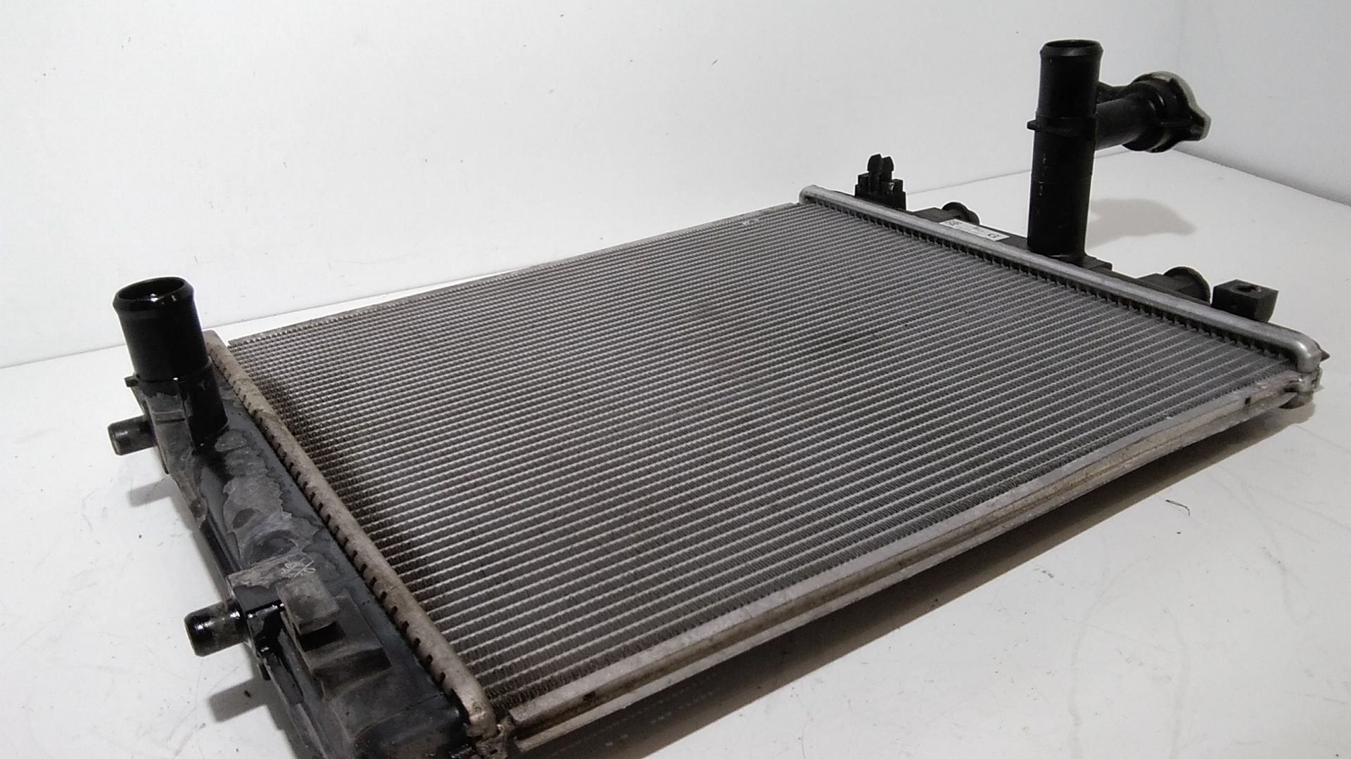 Radiatore acqua TOYOTA Aygo 3 Serie