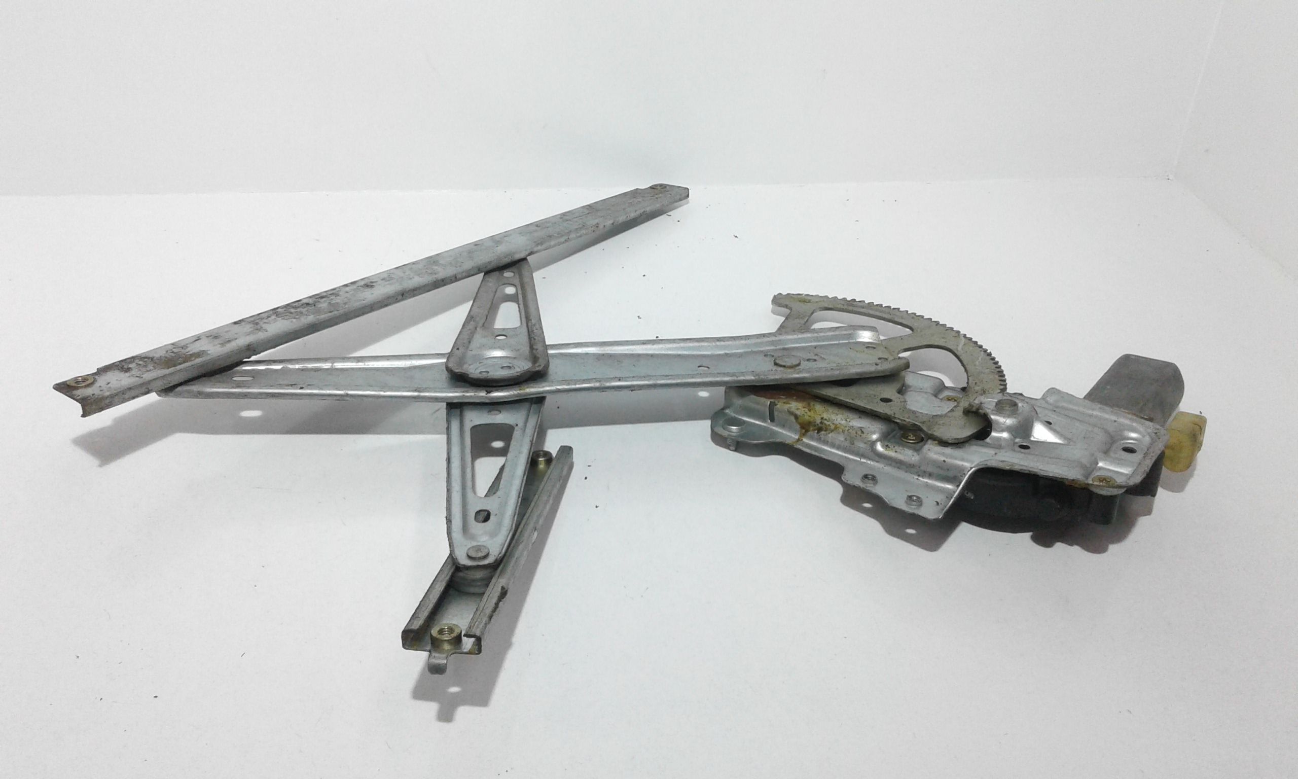 Cremagliera anteriore destra passeggero TOYOTA Yaris 2 Serie