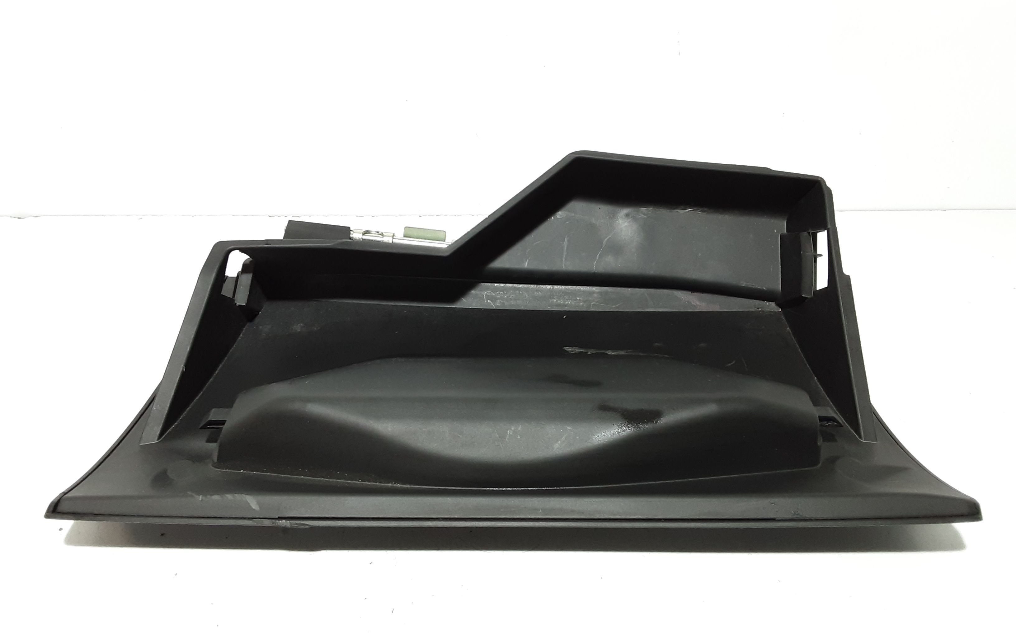 Sportellino porta oggetti