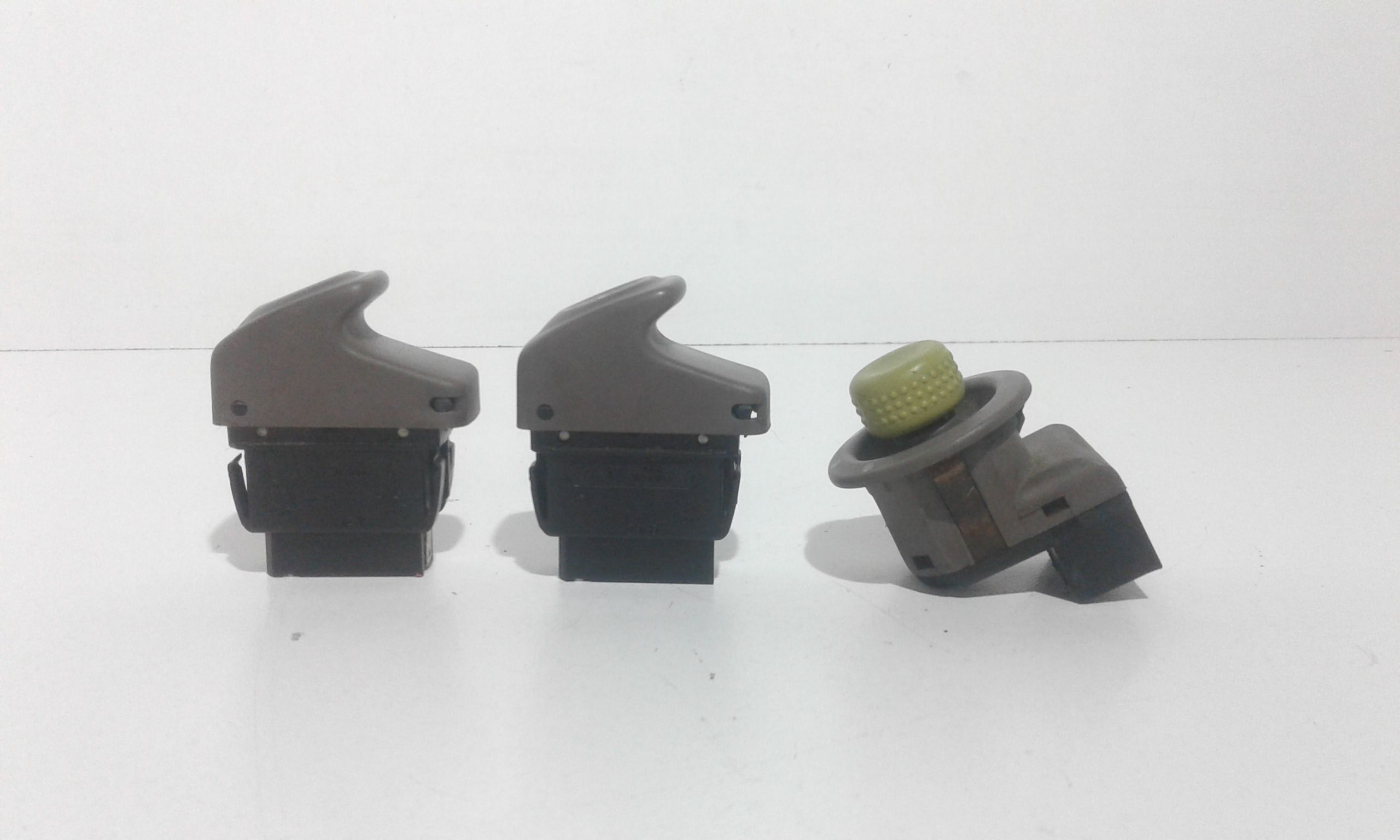 Pulsantiera Anteriore Sinistra Guida RENAULT Clio 2