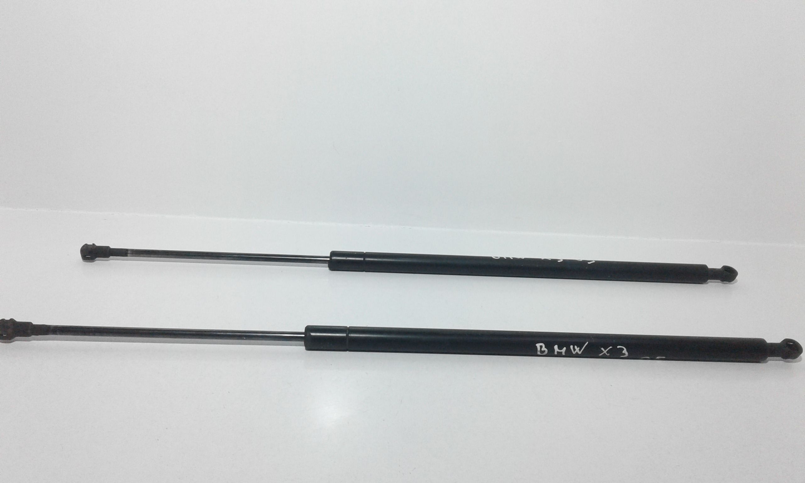 Pistoncini cofano Post. BMW X3 1 Serie