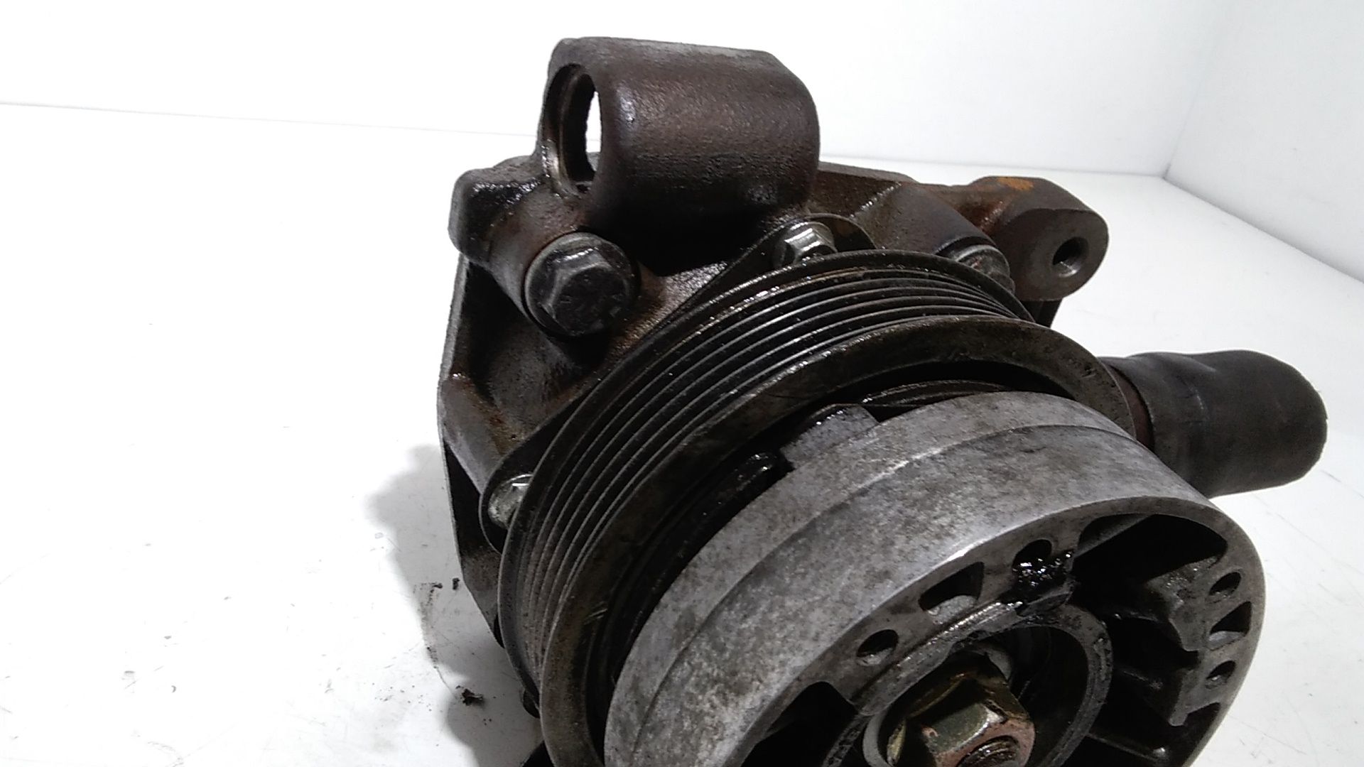 Supporto puleggia tendicinghia IVECO Daily 3 Serie