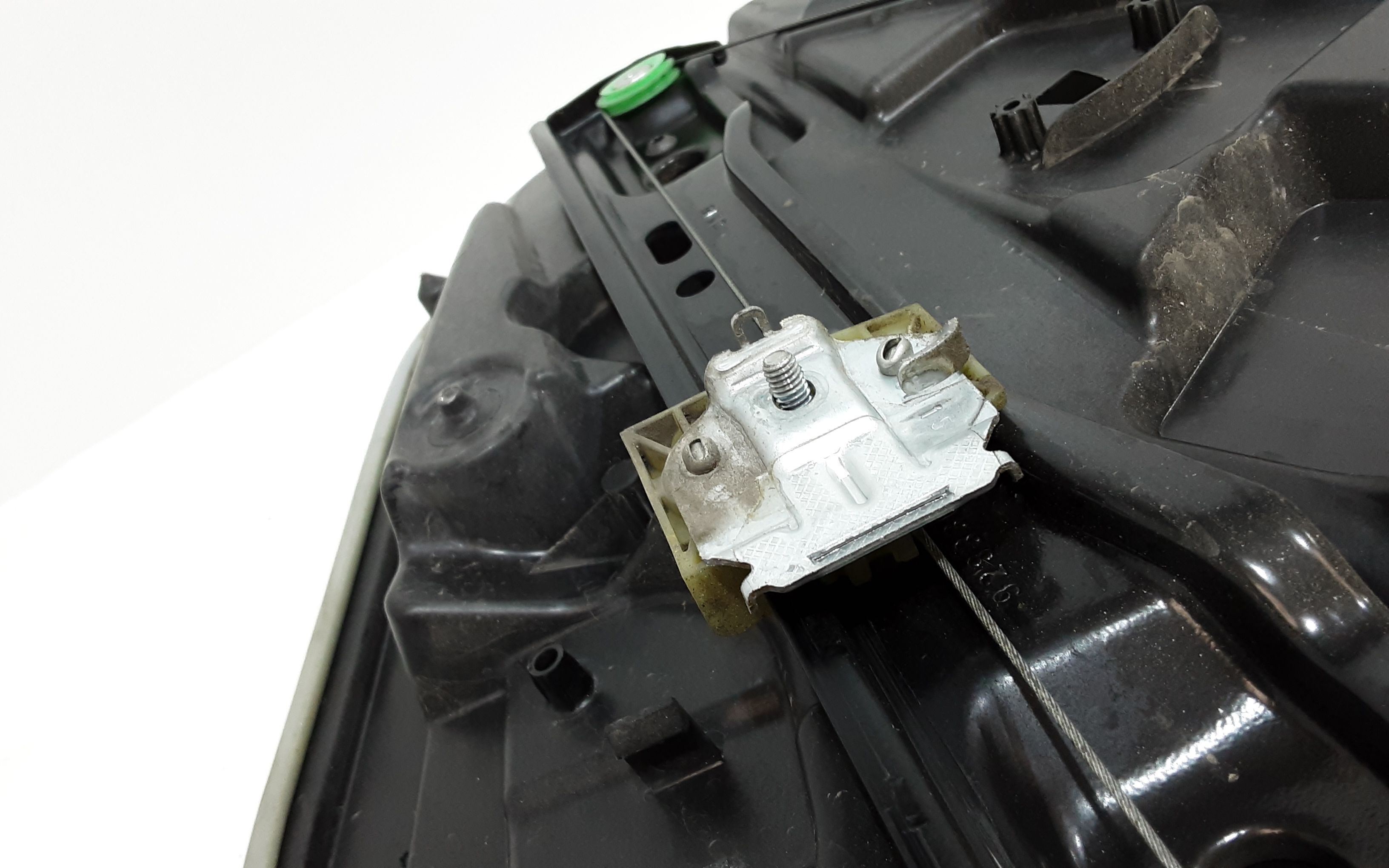 Cremagliera anteriore sinistra Guida MERCEDES GLA Serie