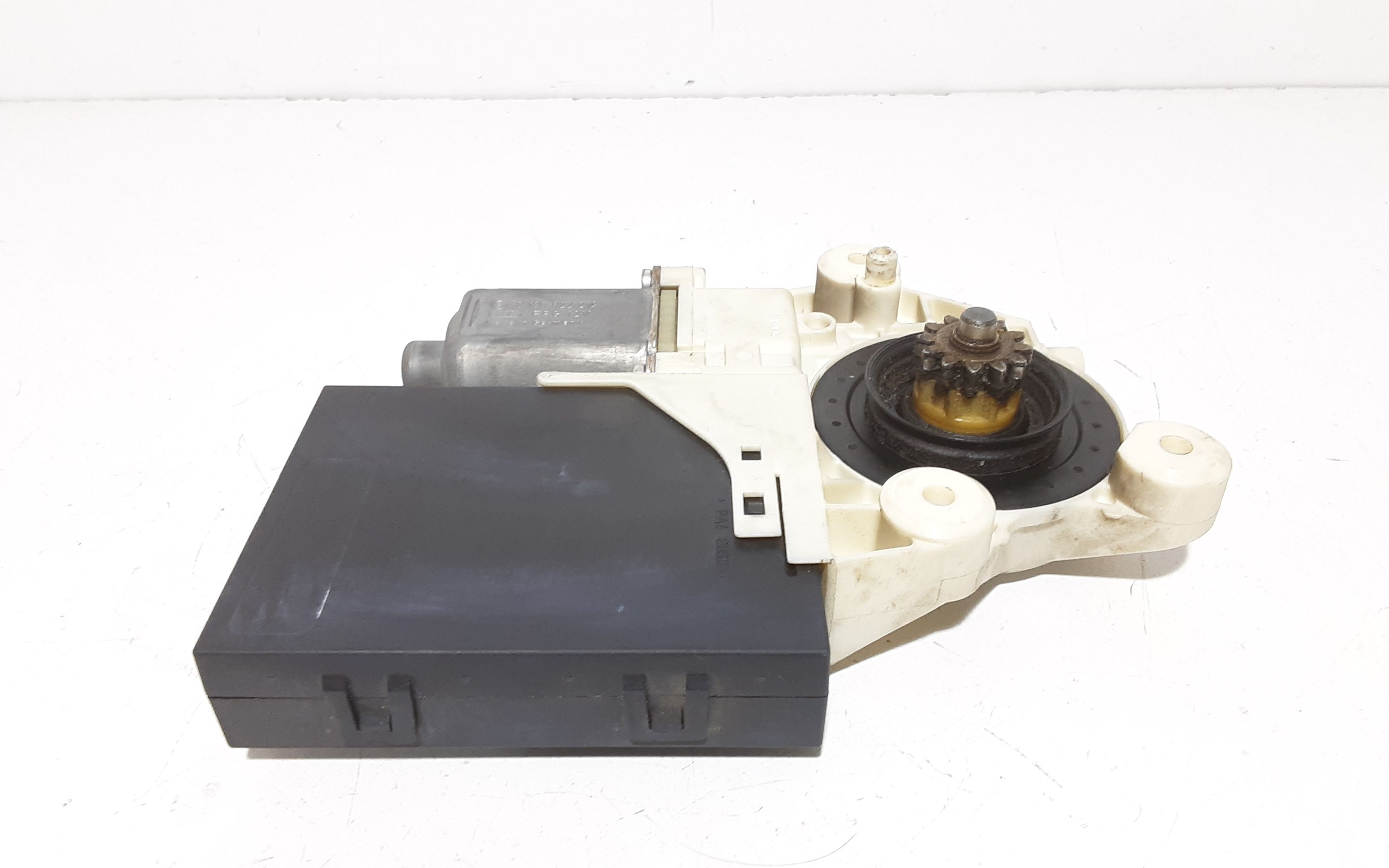 Motorino Alzavetro anteriore destra FORD Focus Berlina 3 Serie