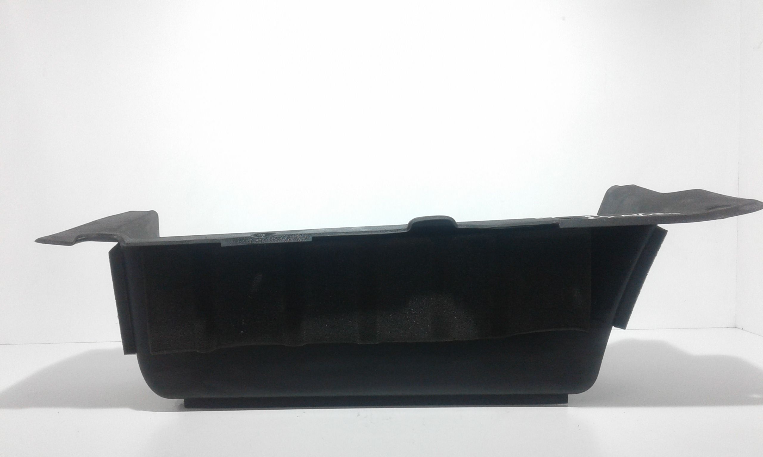 Batticalcagno anteriore sinistro FORD Transit 5 Serie