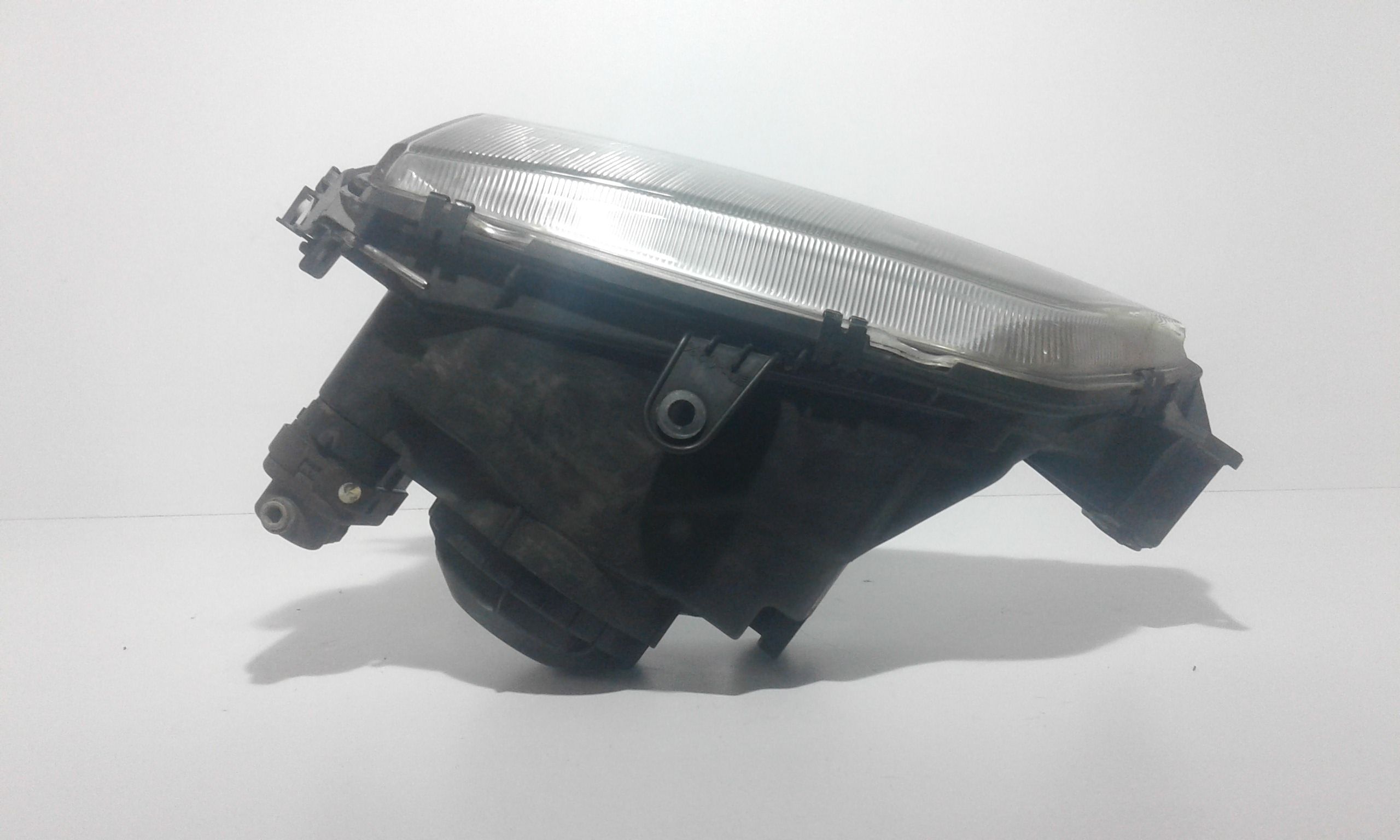 Faro anteriore Sinistro Guida PEUGEOT 306 Berlina