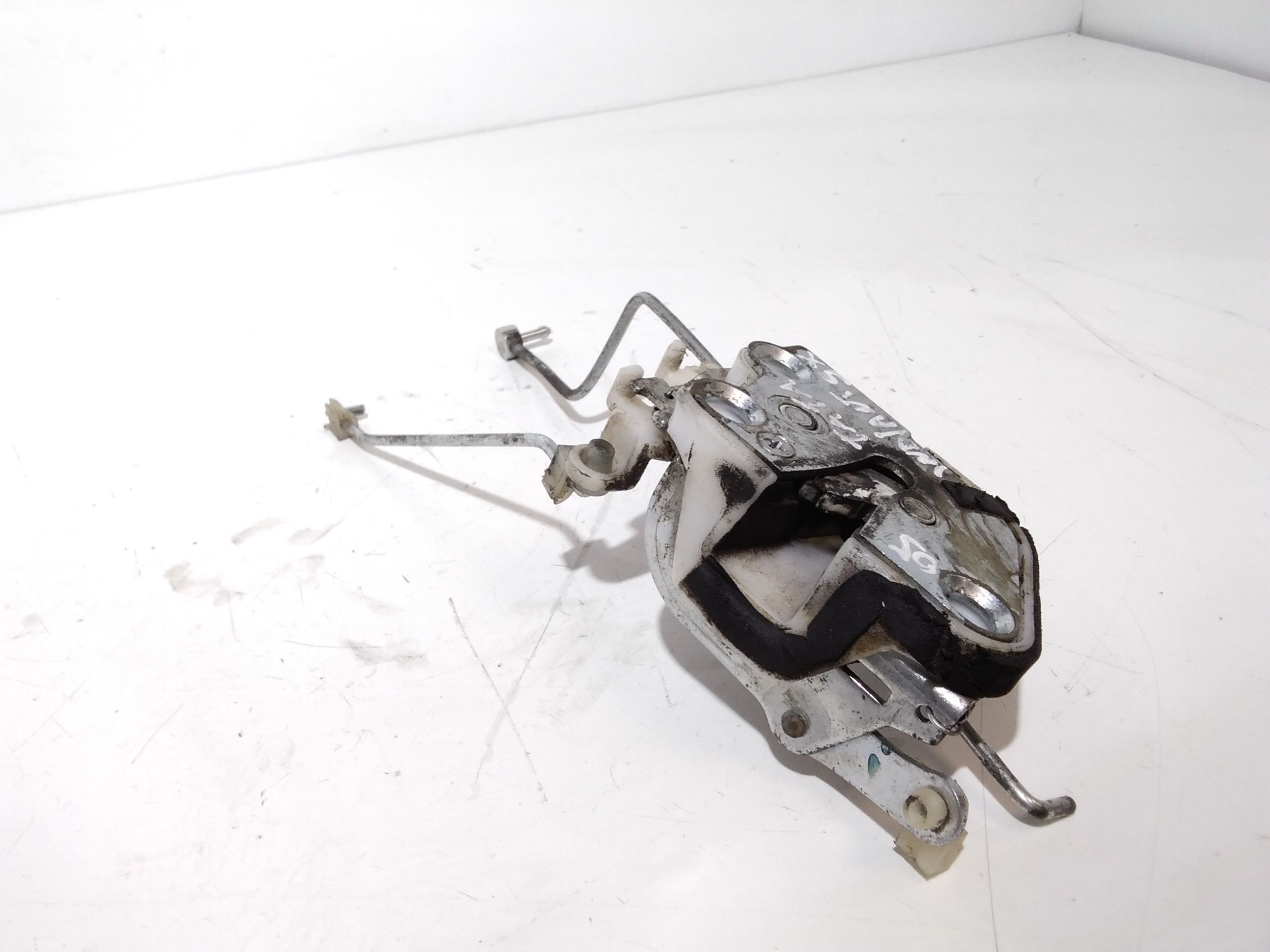 Serratura Anteriore Sinistra TATA Indica 1  Serie