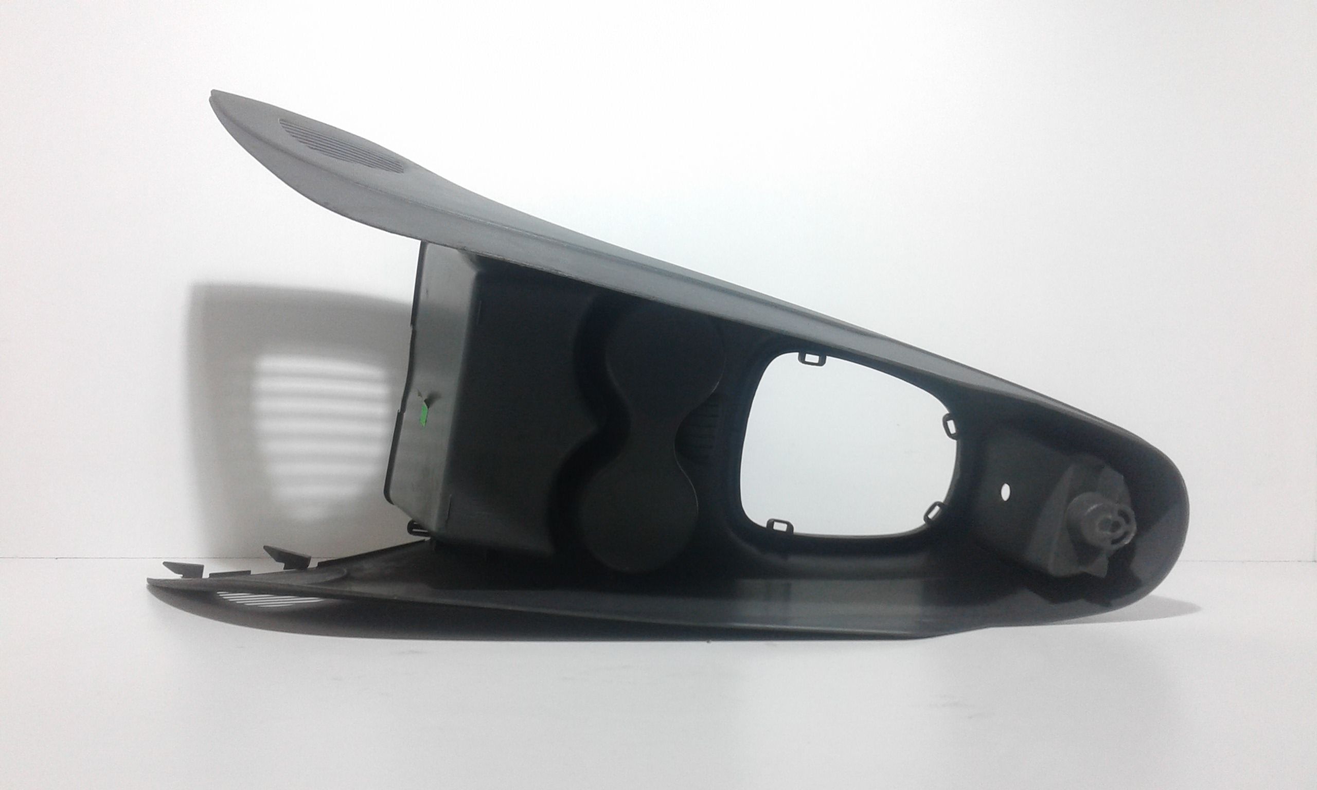 Tunnel consolle centrale TOYOTA Aygo 1 Serie