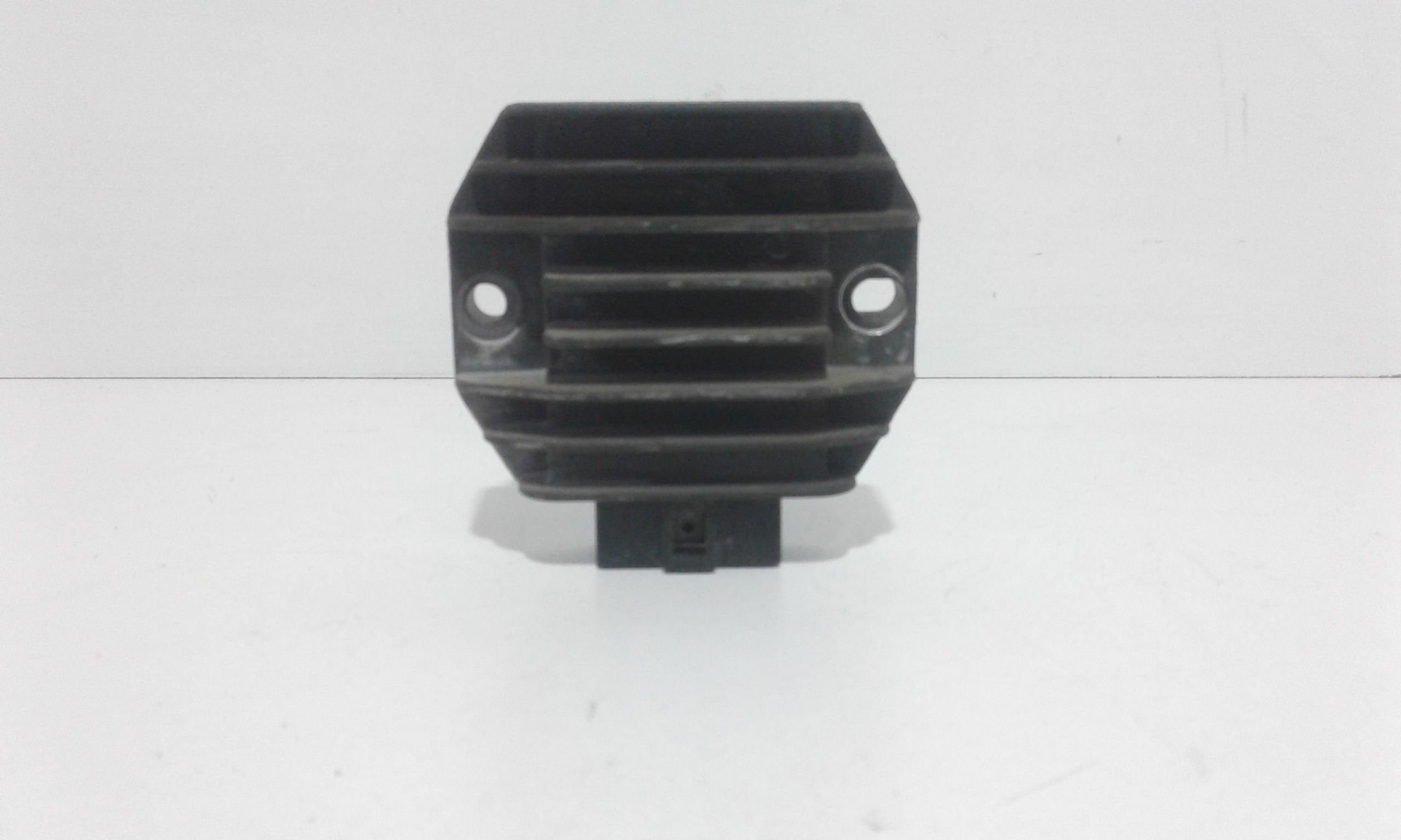 Regolatore tensione Aprilia Sport City 200