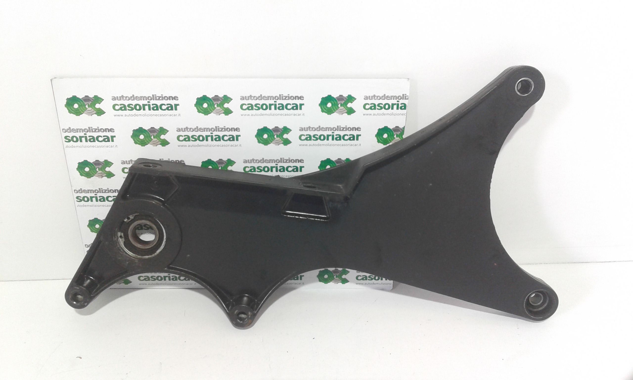 Staffa supporto marmitta Aprilia Scarabeo 200