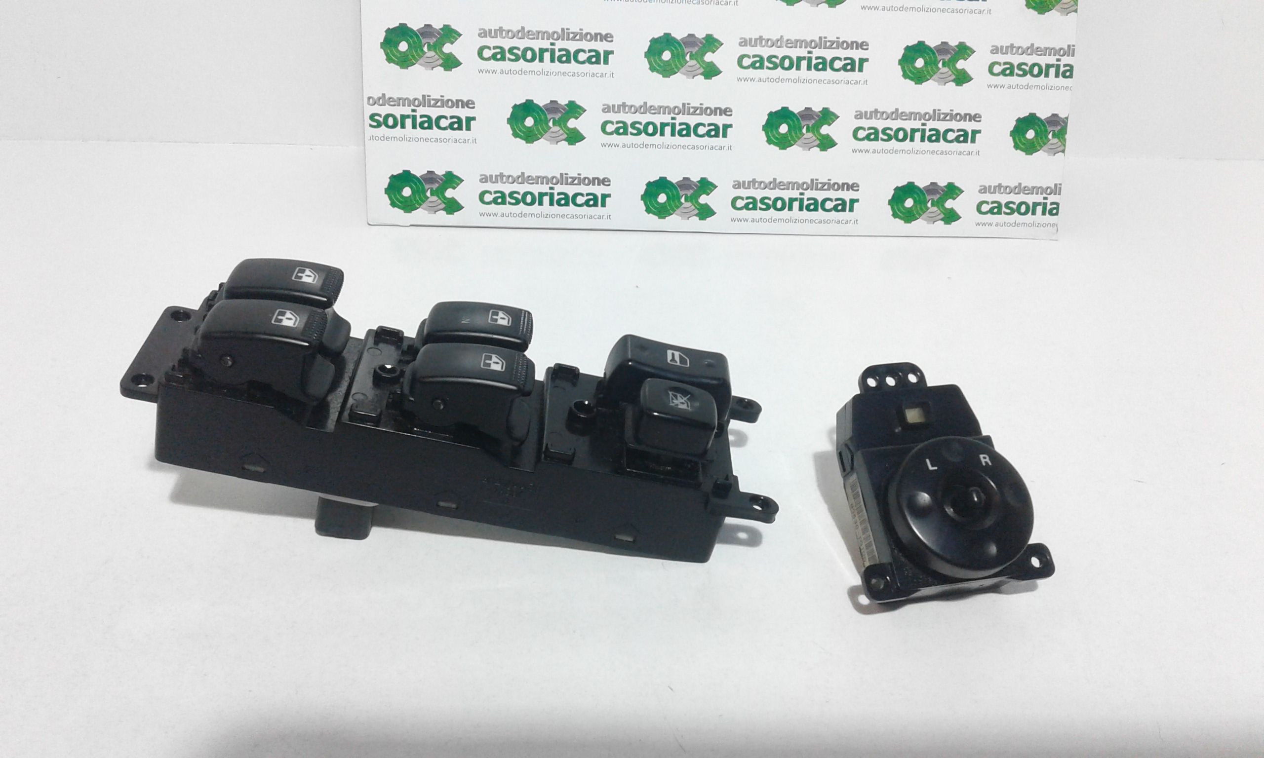 Pulsantiera Anteriore Sinistra Guida KIA Rio 3 Serie