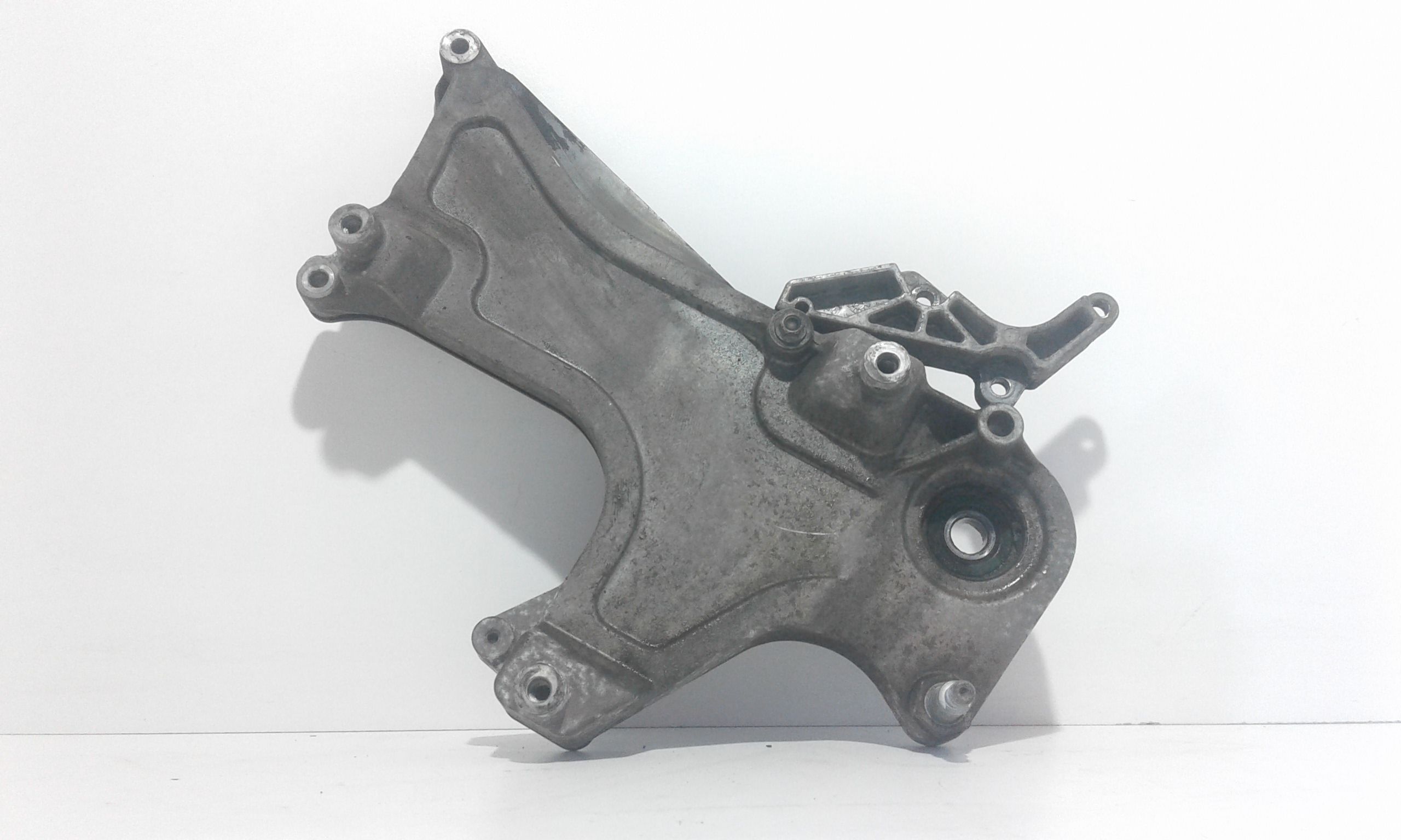 Staffa supporto marmitta Aprilia Sport City 200