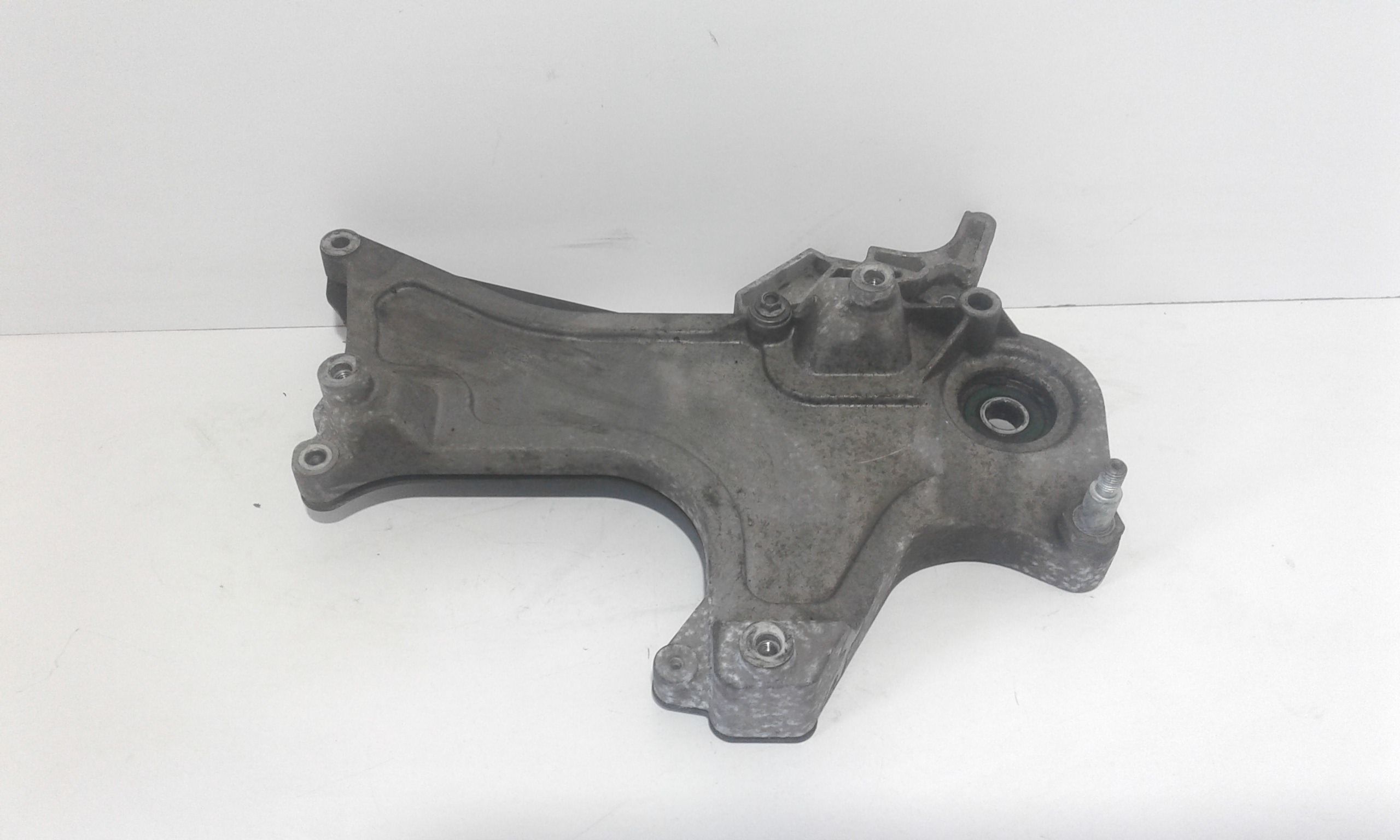 Staffa supporto marmitta Aprilia Sport City 200