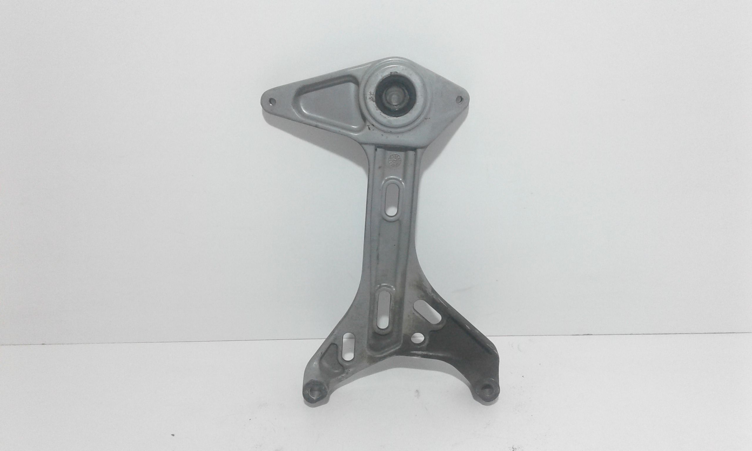 Staffa supporto marmitta HONDA Pantheon 150