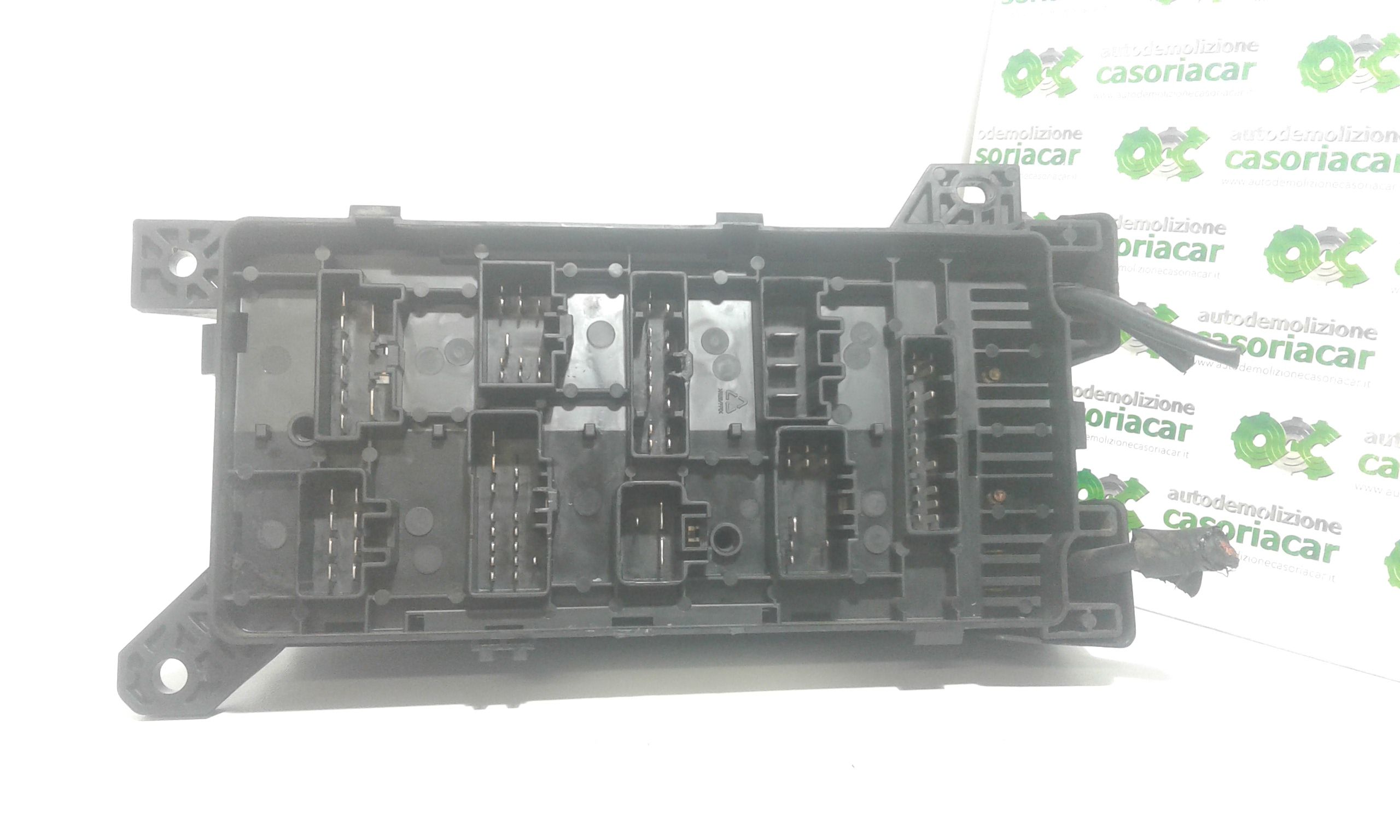 Centralina Porta Fusibili KIA Carnival 2 Serie