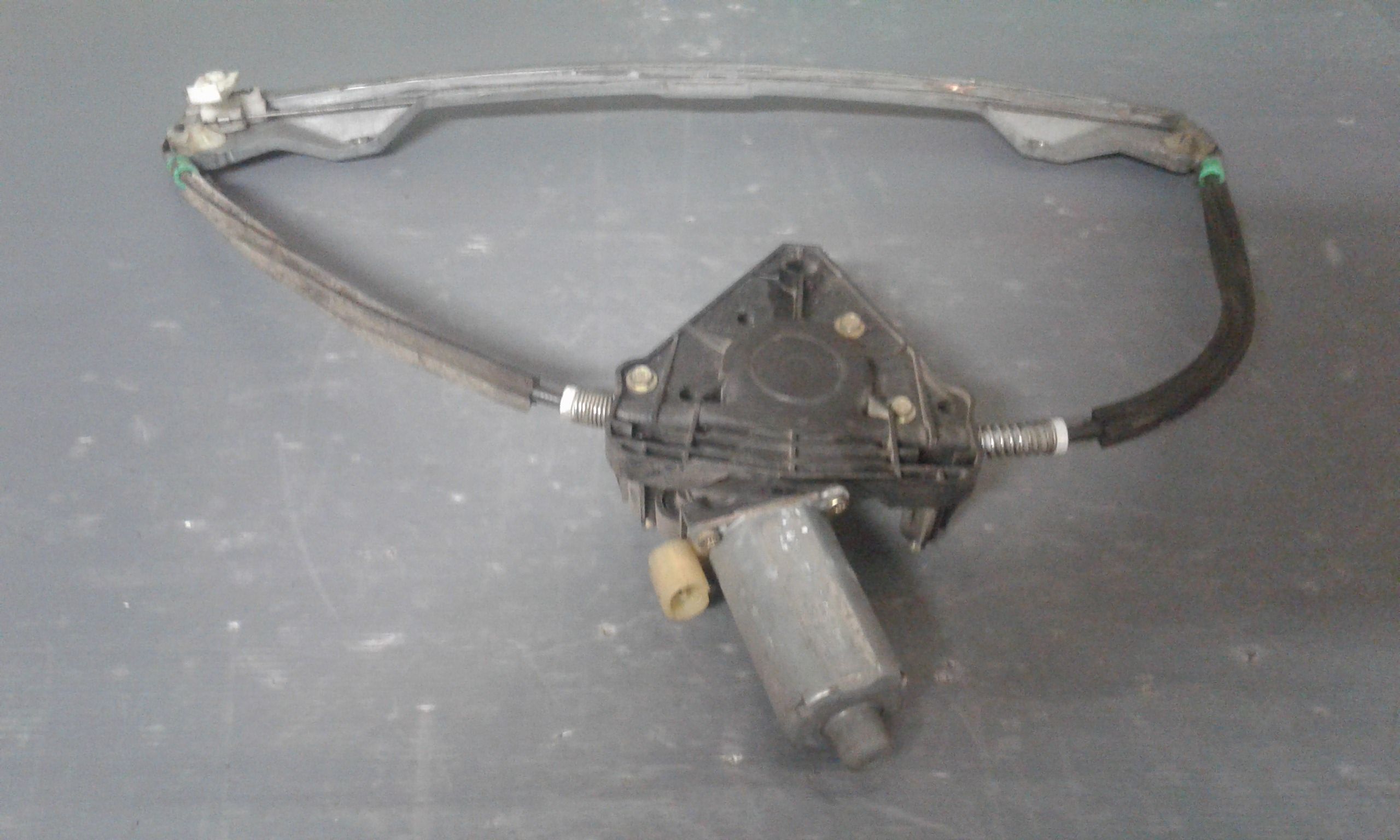 Cremagliera anteriore sinistra Guida RENAULT Clio 2