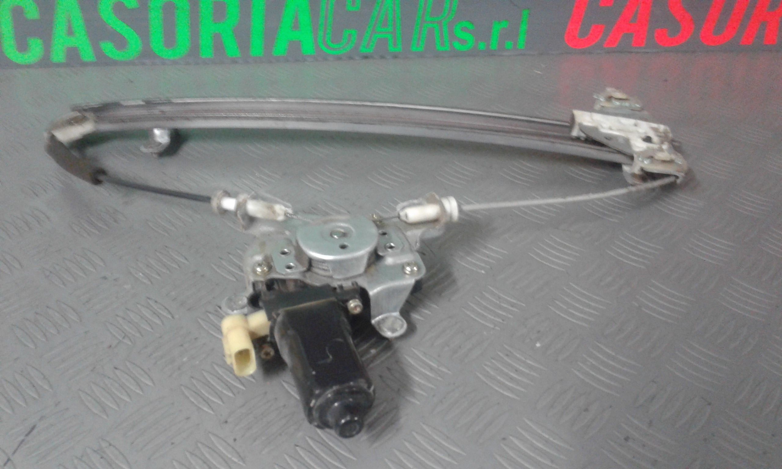 Cremagliera anteriore sinistra Guida HYUNDAI Getz 1 Serie