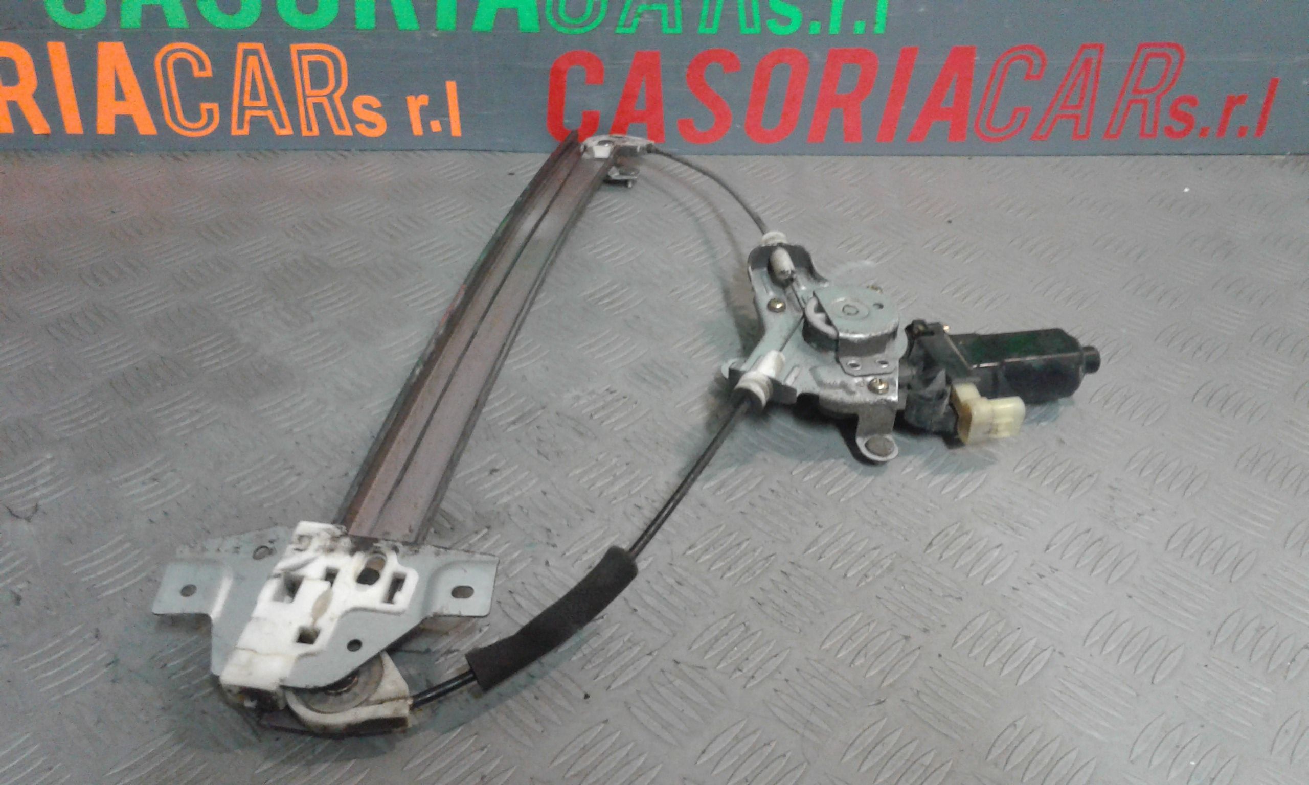 Cremagliera anteriore sinistra Guida HYUNDAI Getz 1 Serie