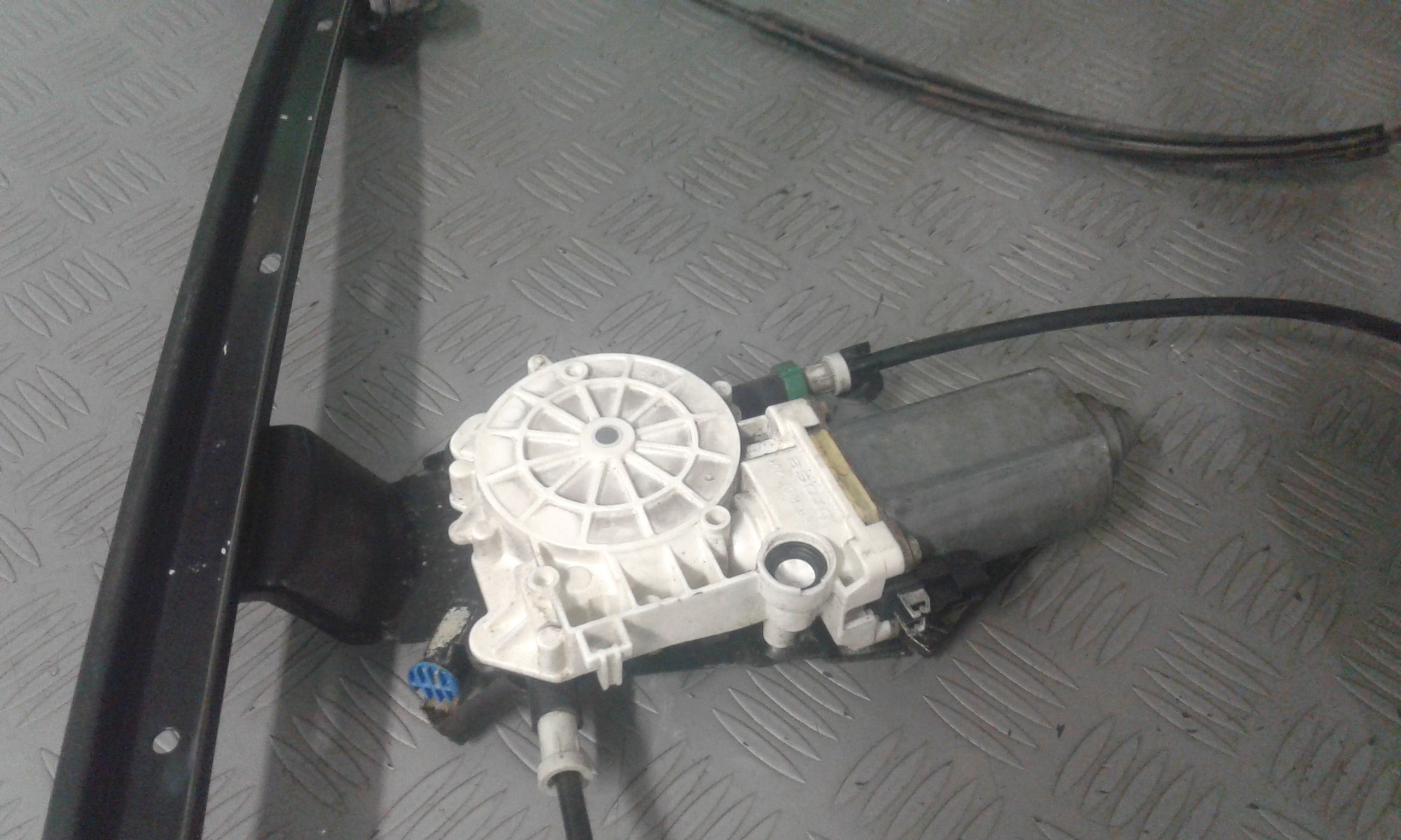 Cremagliera anteriore sinistra Guida LAND ROVER Freelander 1 Serie