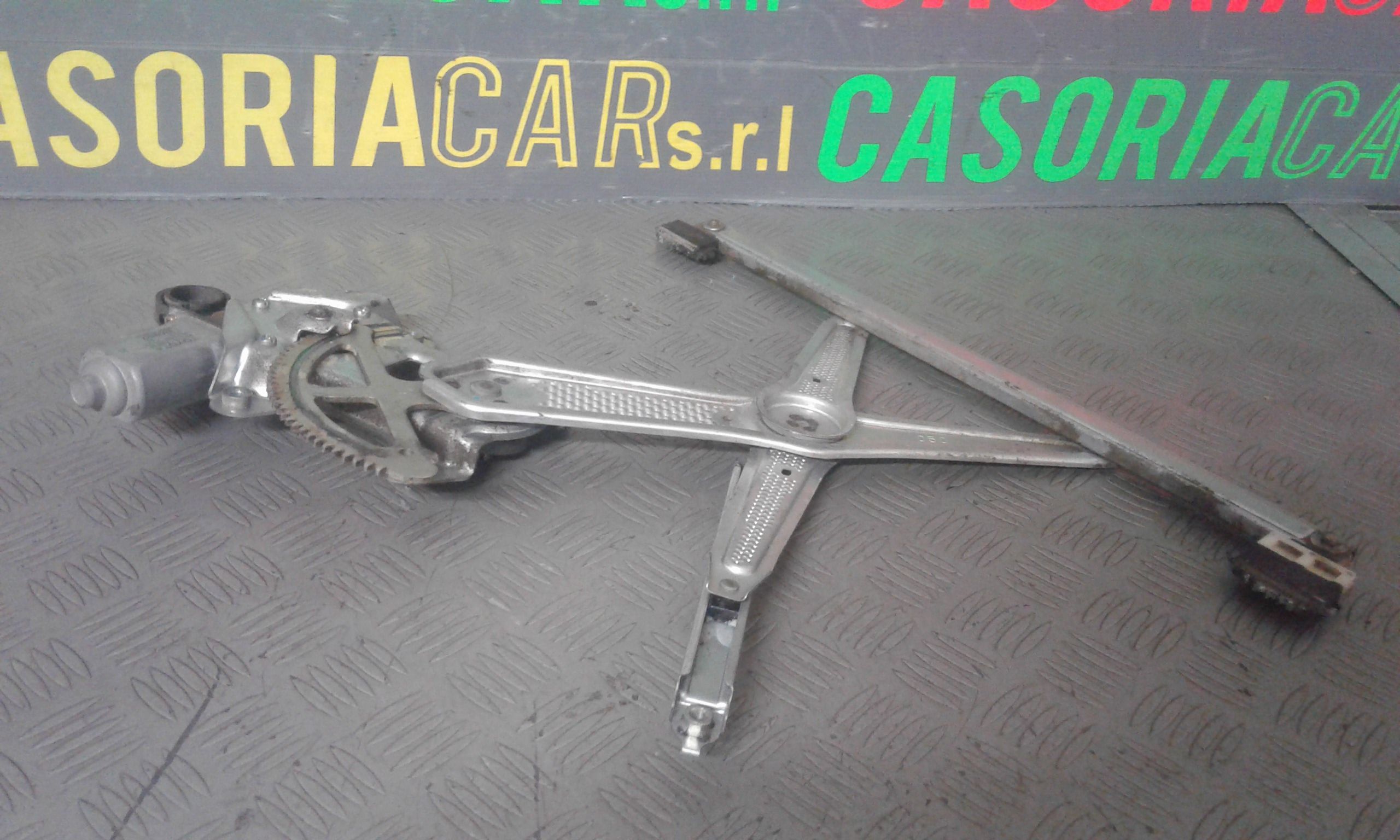 Cremagliera anteriore destra passeggero TOYOTA Yaris 1 Serie