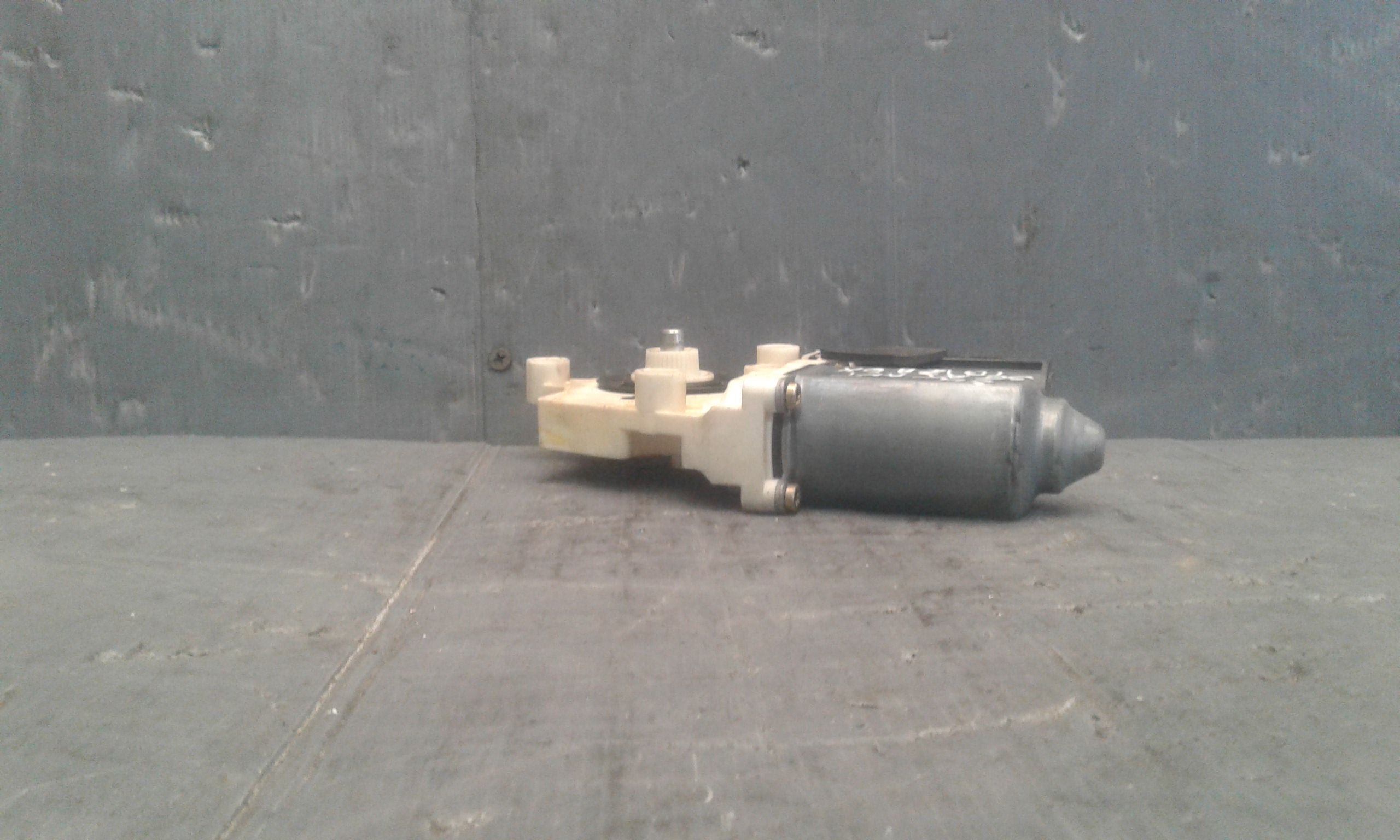 Motorino Alzavetro anteriore destra SEAT Ibiza 5 Serie