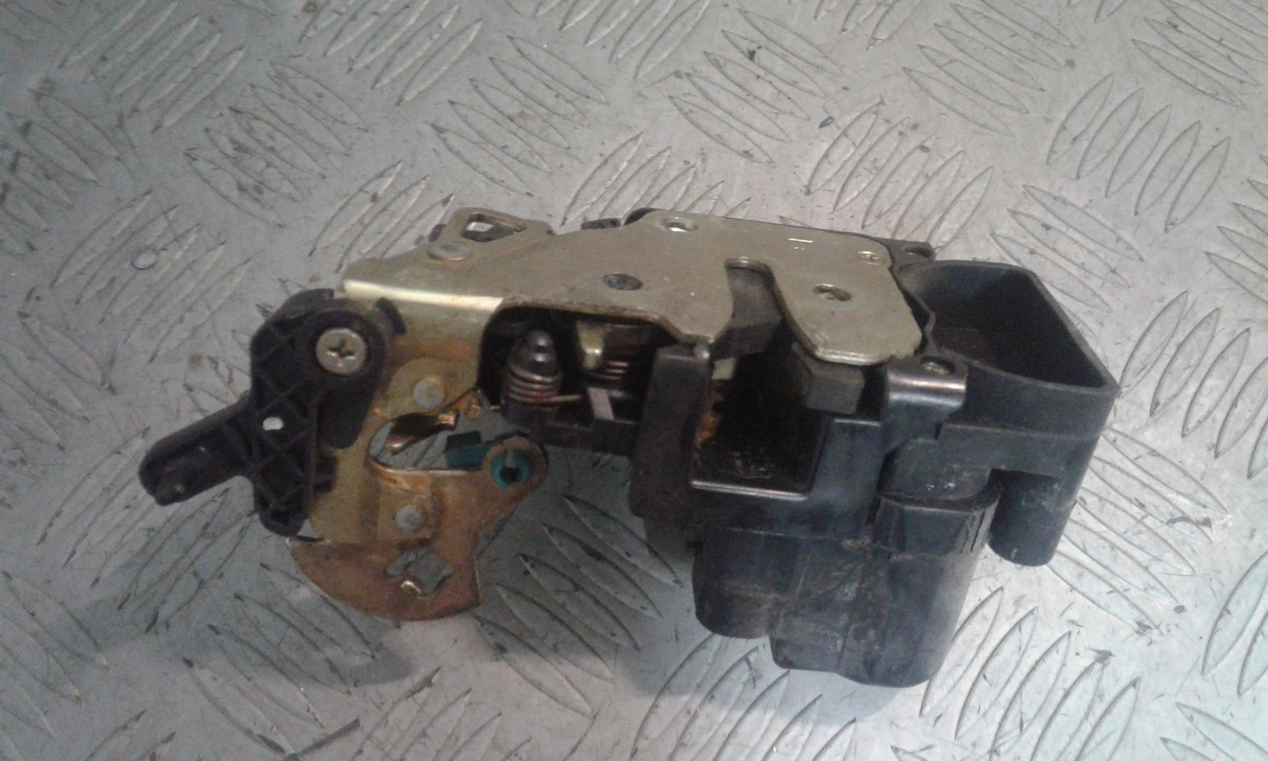 Serratura Posteriore Sinistra DAEWOO Tacuma Serie