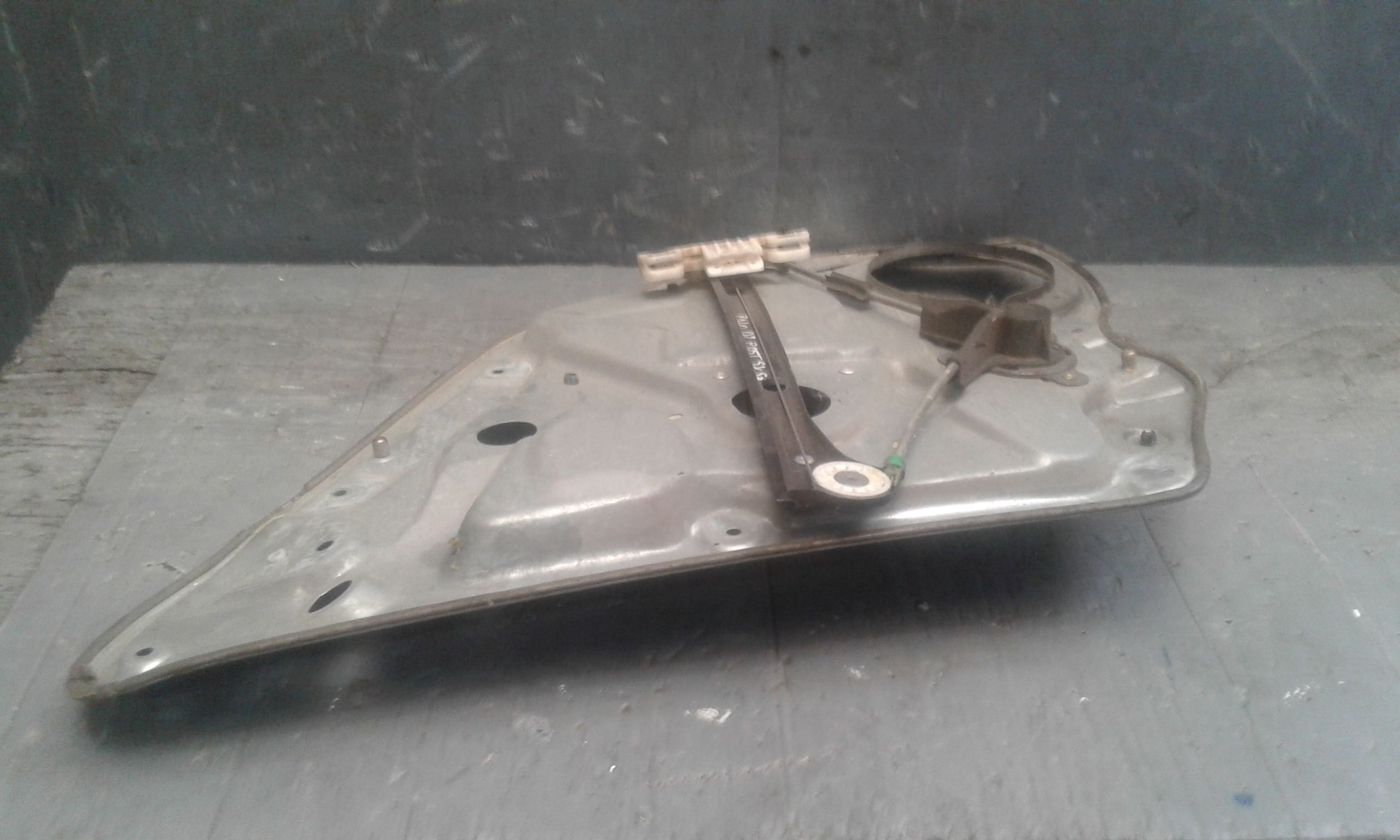 Cremagliera posteriore sinistro guida VOLKSWAGEN Polo 4 Serie