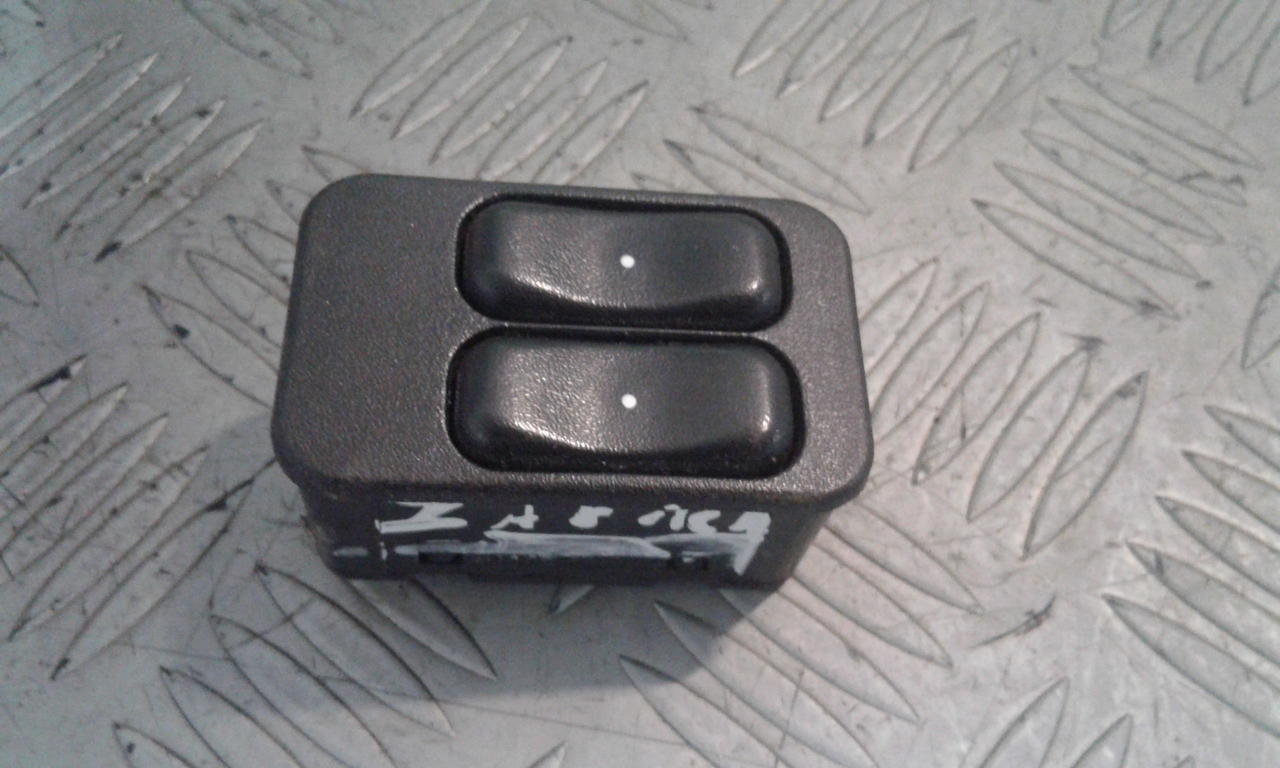 Pulsantiera Anteriore Sinistra Guida OPEL Zafira A