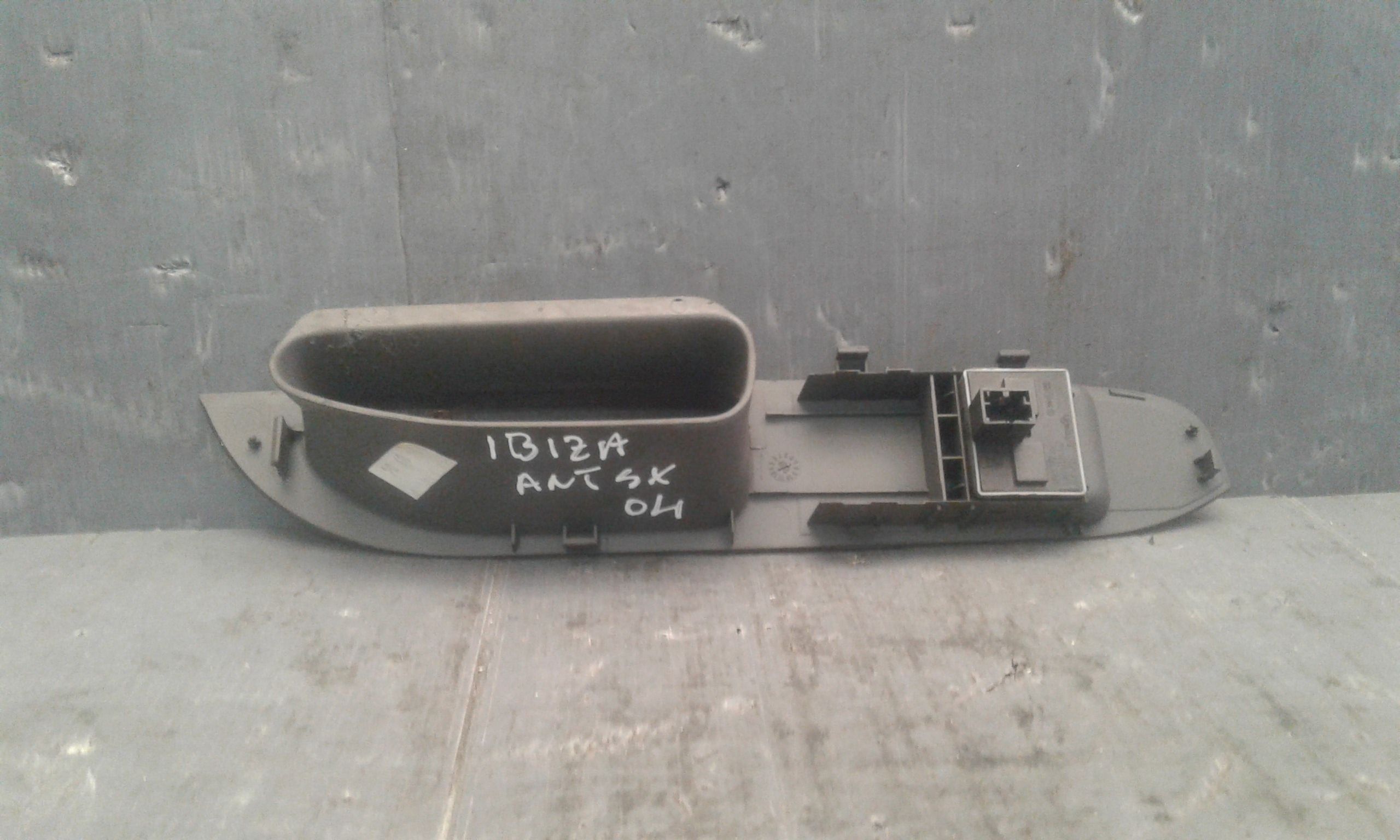 Pulsantiera Anteriore Sinistra Guida SEAT Ibiza 5 Serie