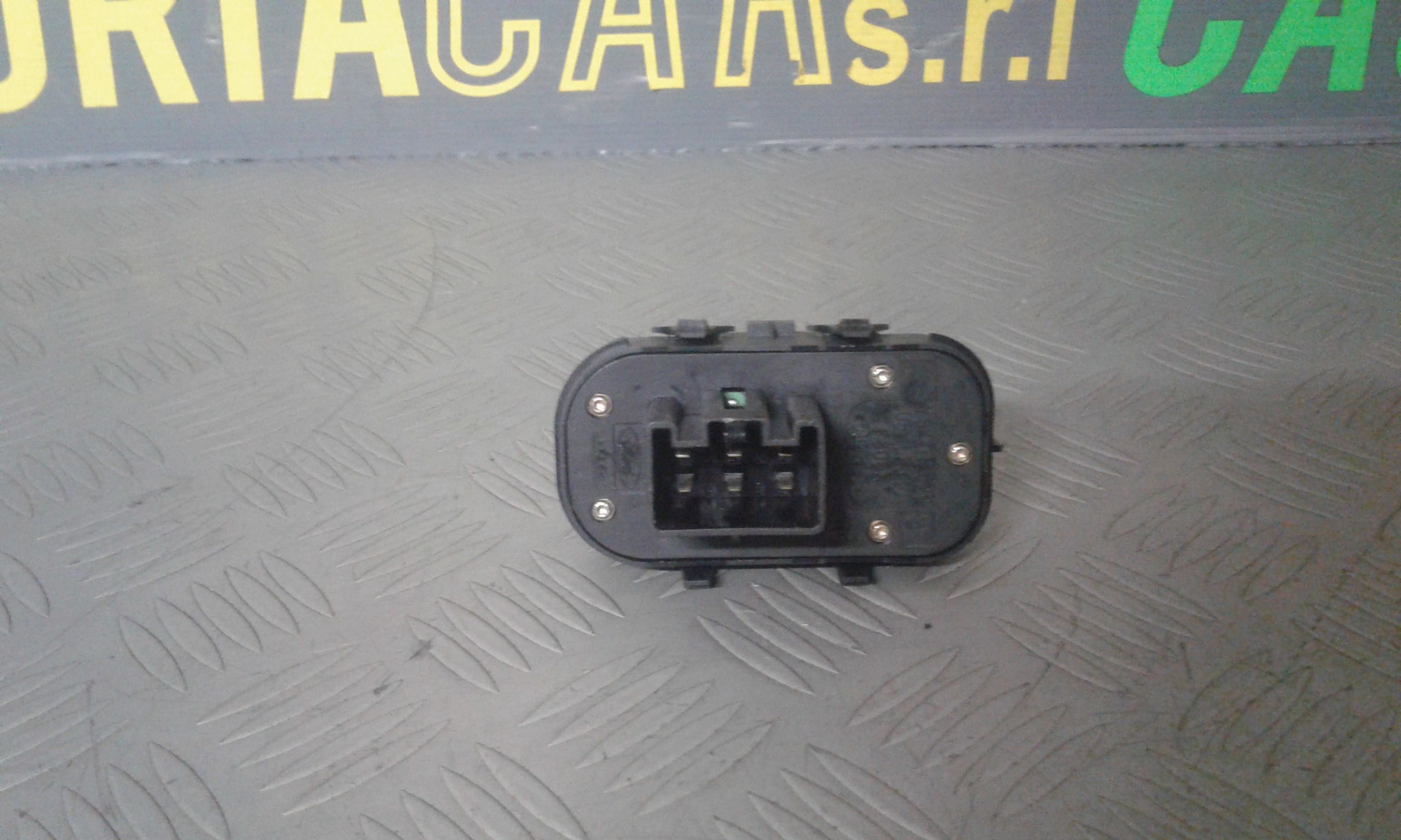 Pulsantiera Anteriore Sinistra Guida FORD Focus S. Wagon 1 Serie