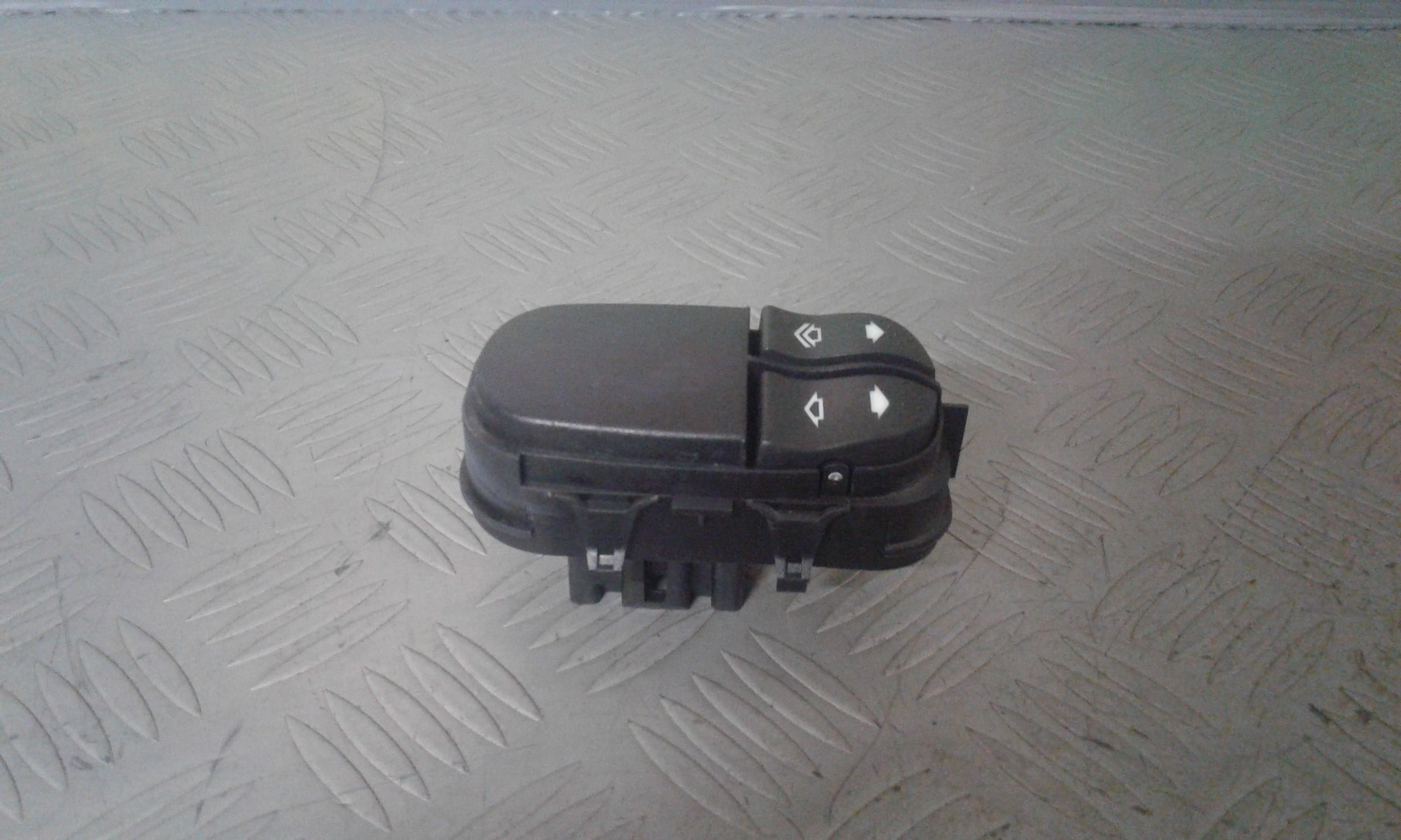 Pulsantiera Anteriore Sinistra Guida FORD Focus S. Wagon 1 Serie