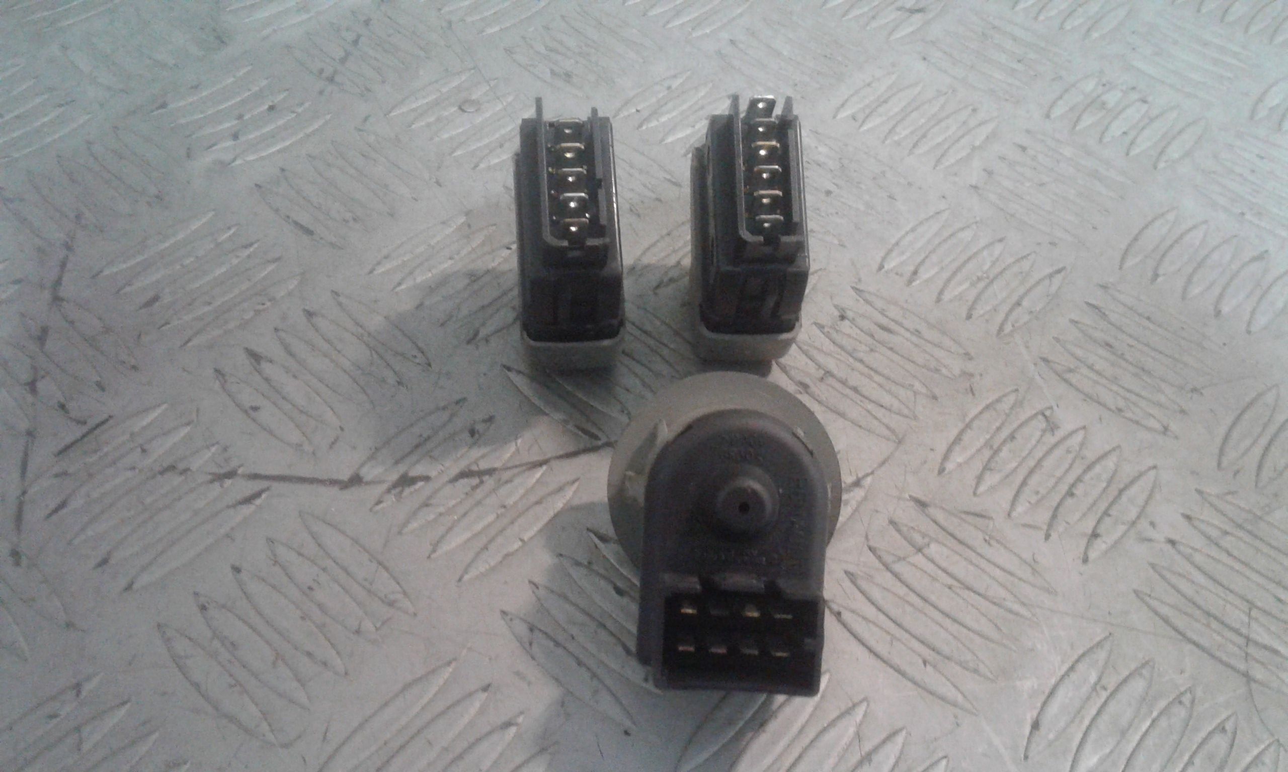 Pulsantiera Anteriore Sinistra Guida RENAULT Twingo 3 Serie