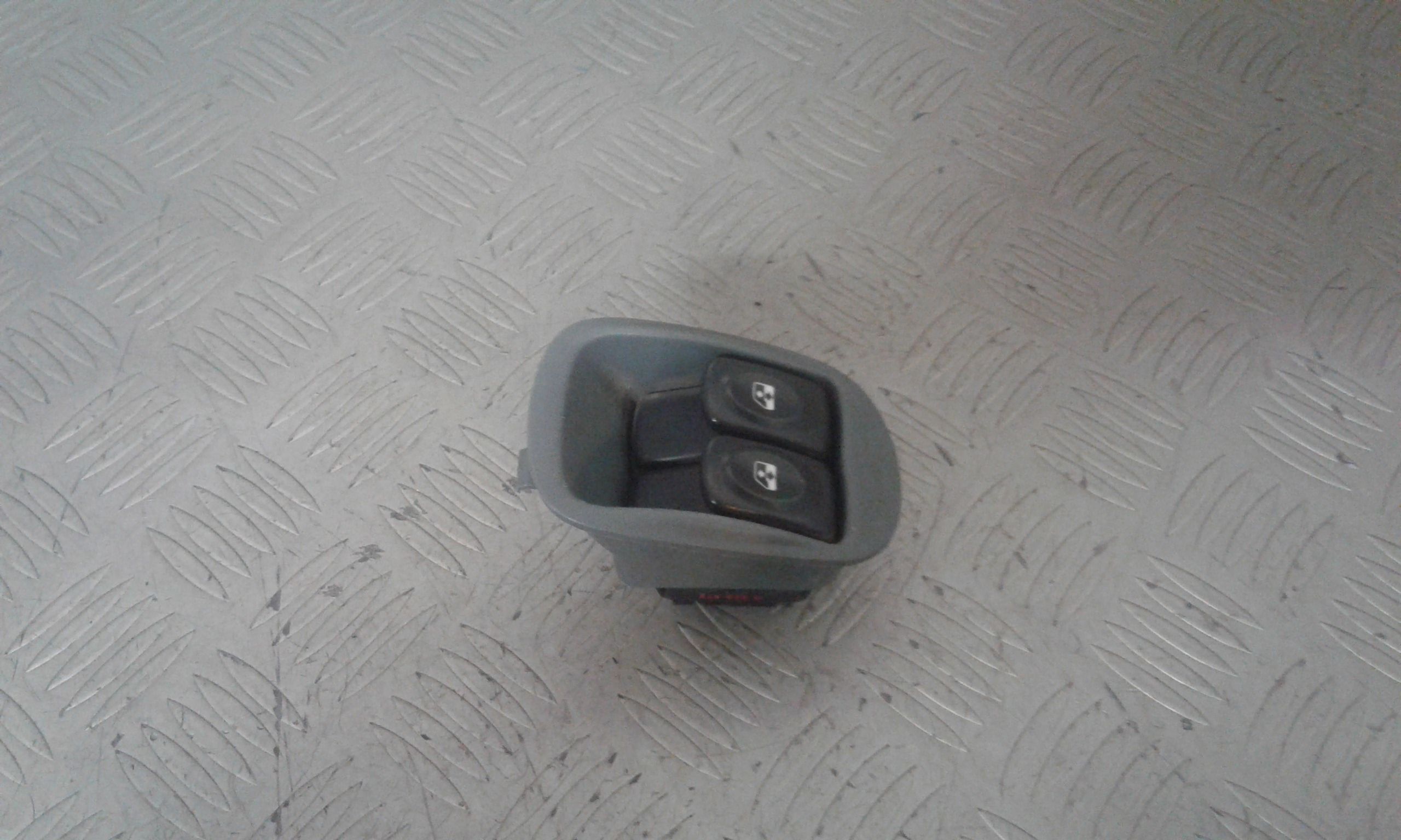 Pulsantiera Anteriore Sinistra Guida RENAULT Scenic 1 Serie