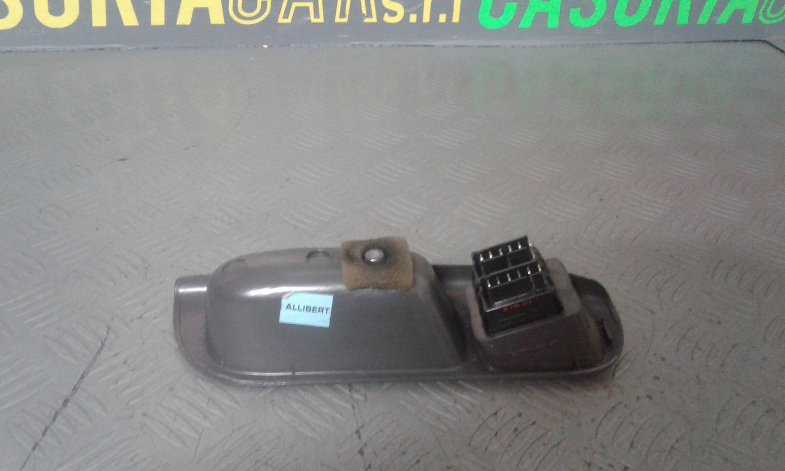 Pulsantiera Anteriore Sinistra Guida RENAULT Scenic 2 Serie