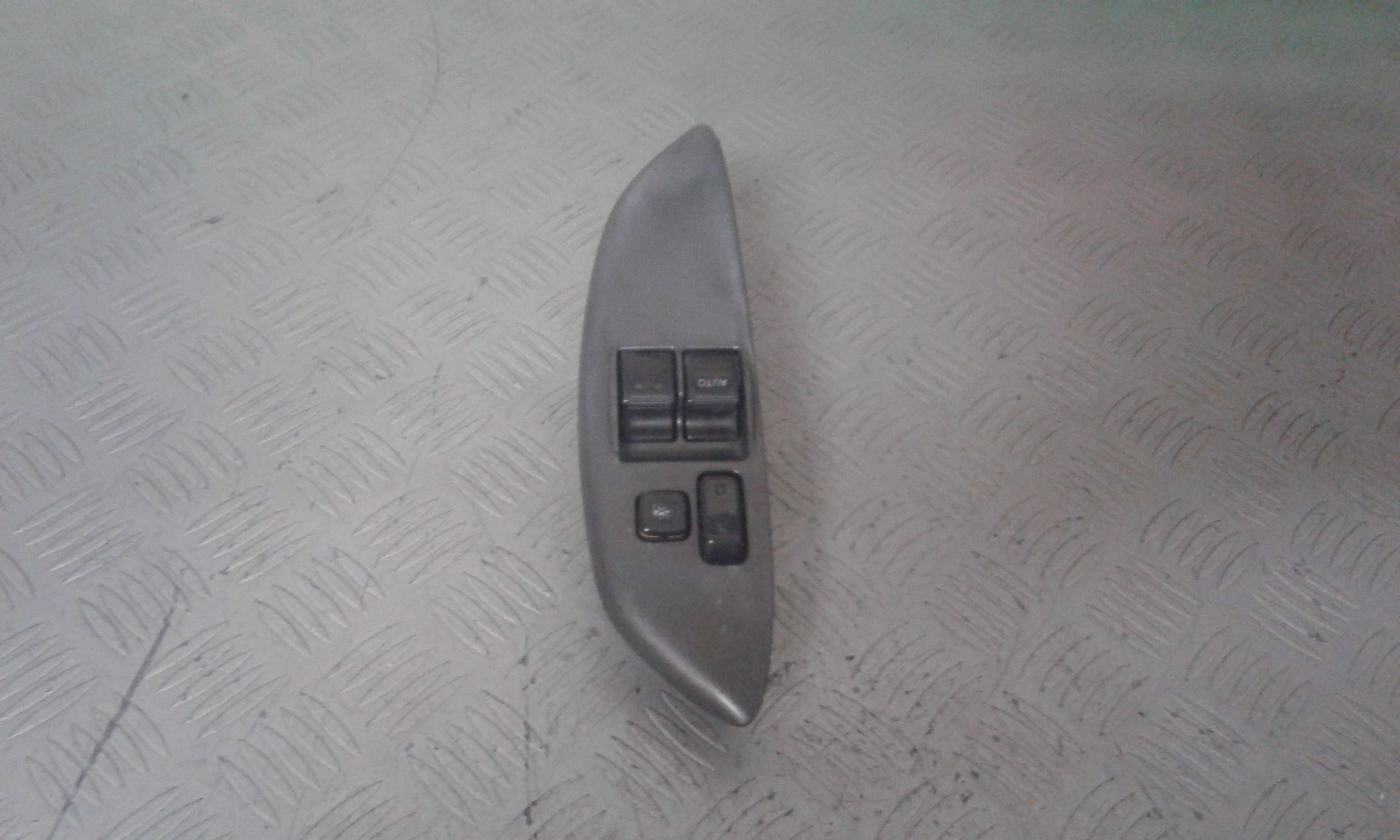 Pulsantiera Anteriore Sinistra Guida TOYOTA Yaris 1 Serie