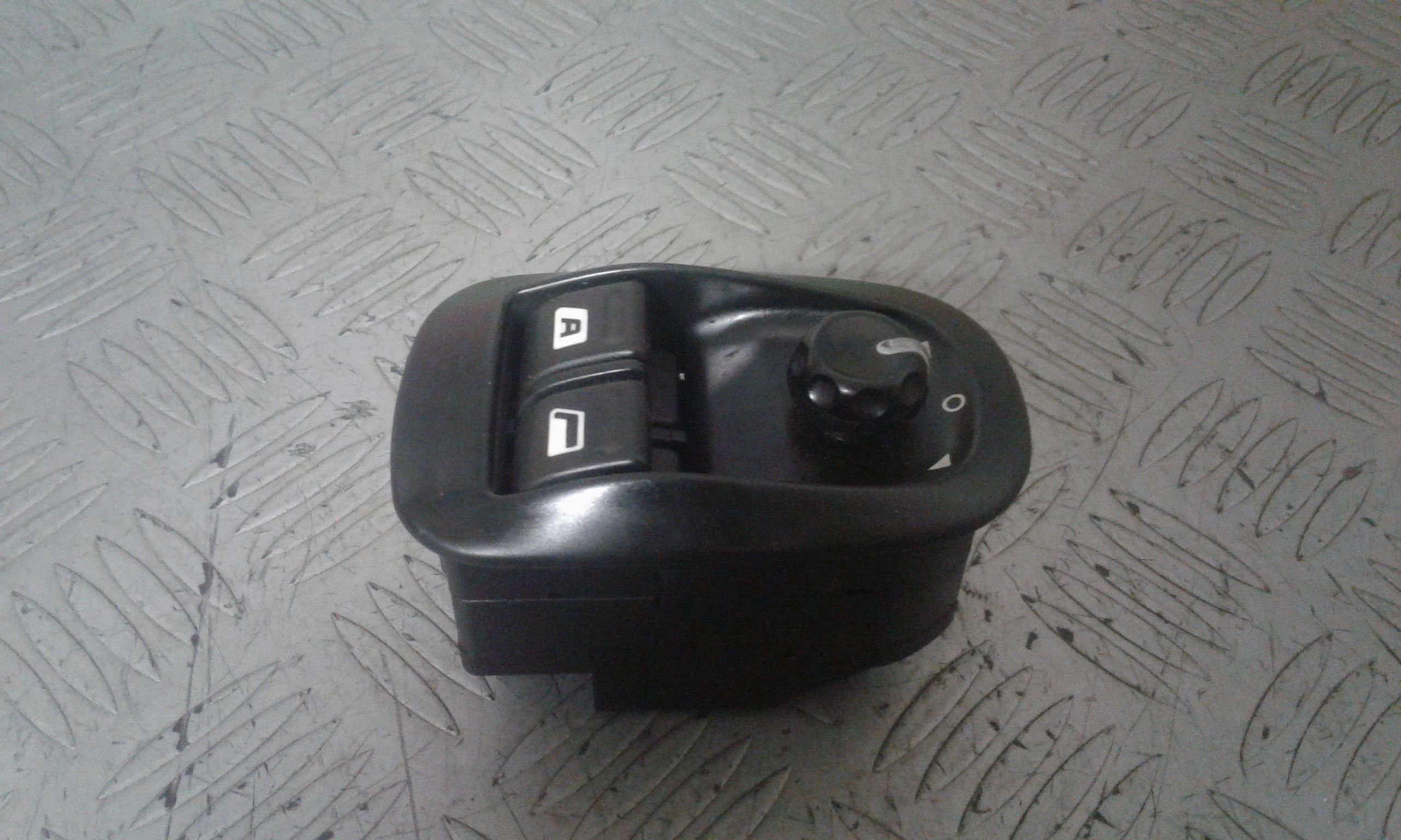 Pulsantiera Anteriore Sinistra Guida PEUGEOT Expert 2 Serie