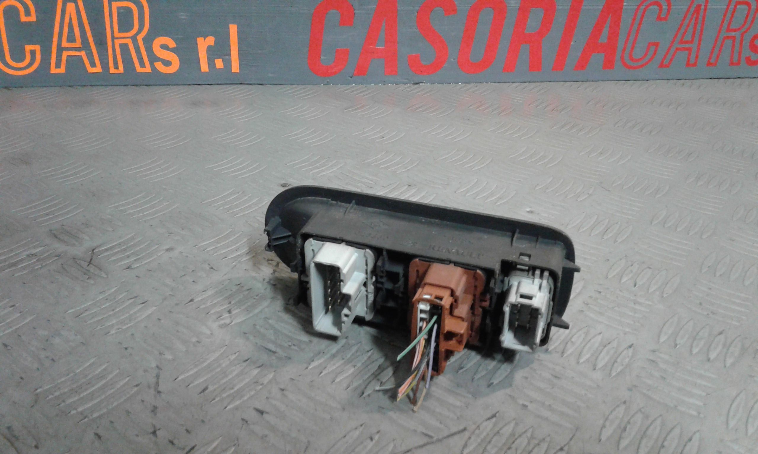 Pulsantiera Anteriore Sinistra Guida RENAULT Scenic 3 Serie