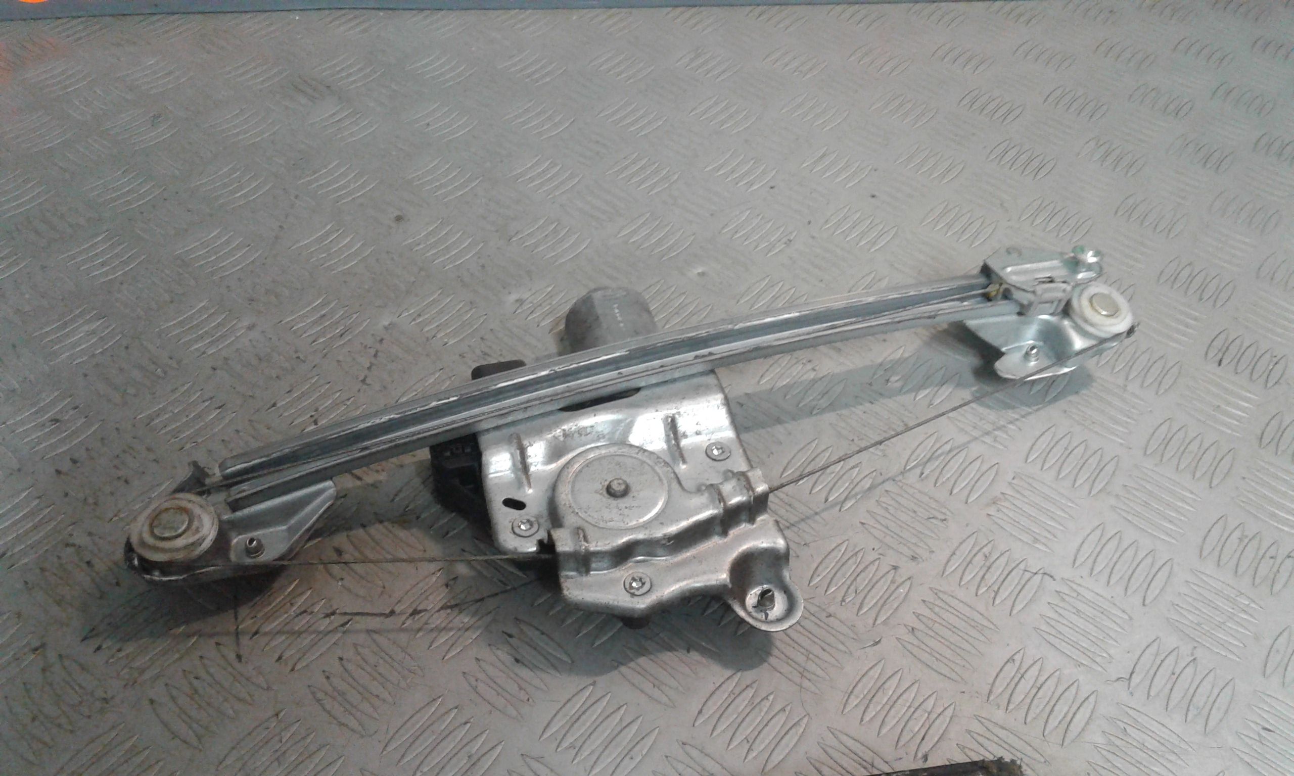 Cremagliera posteriore destra passeggero OPEL Astra H Berlina