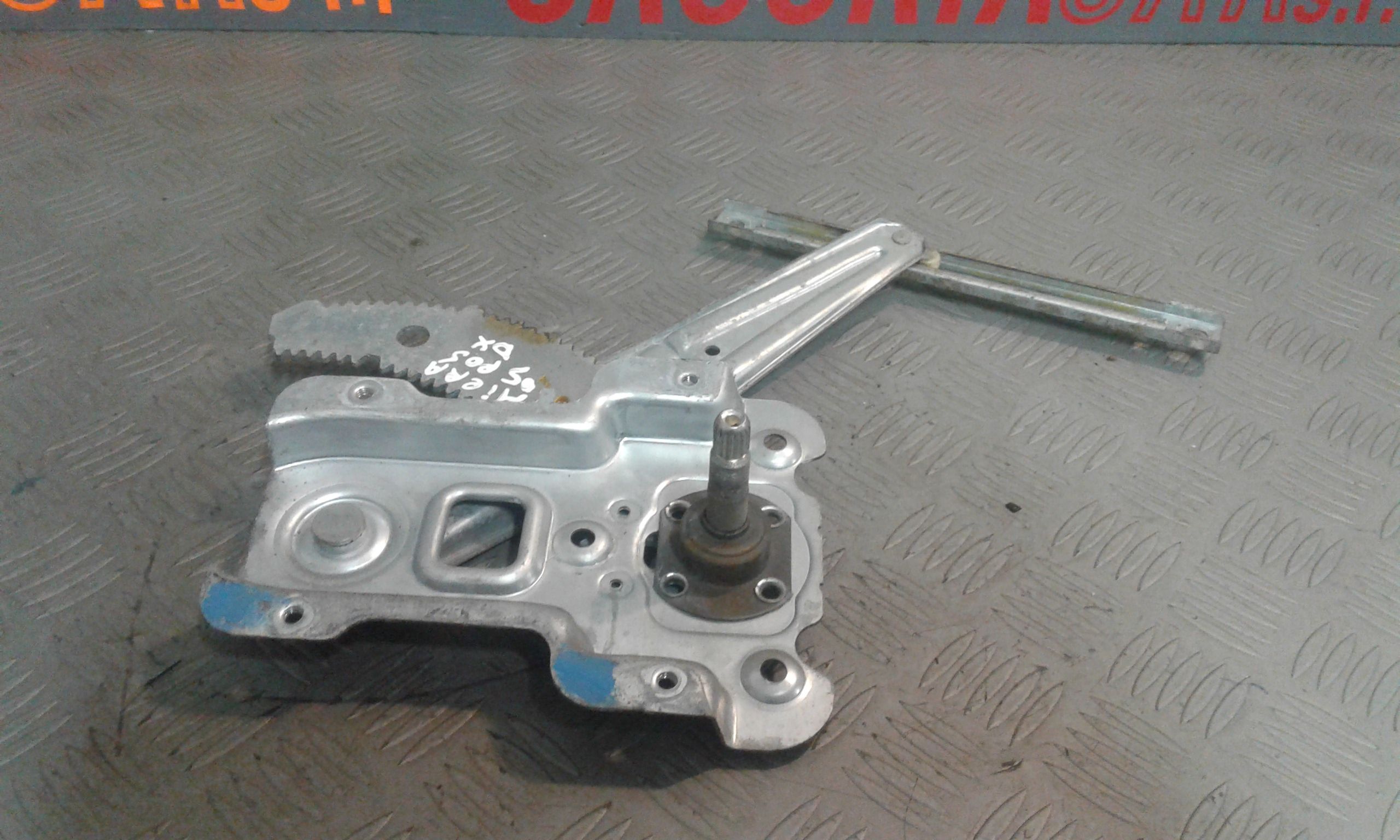 Cremagliera posteriore destra passeggero NISSAN Micra 4 Serie