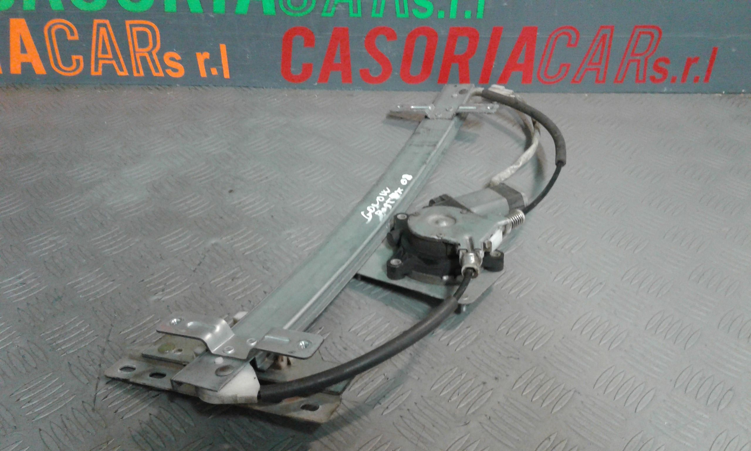 Cremagliera posteriore destra passeggero GAC GONOW GX6 Serie