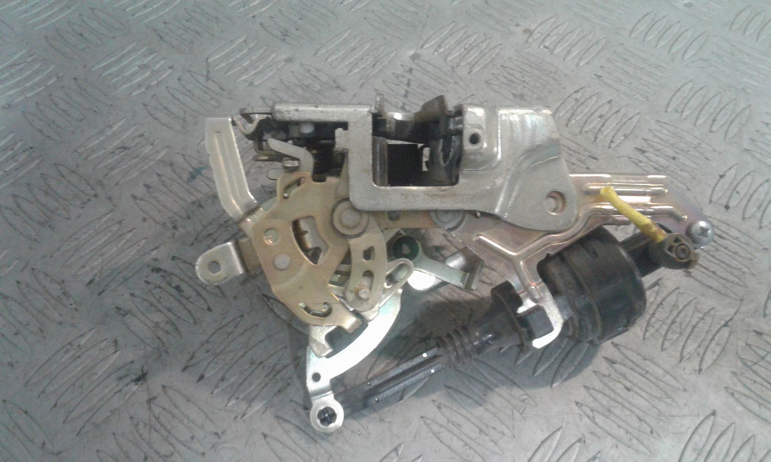 Serratura Posteriore destra MERCEDES Classe E Berlina W210 2 Serie