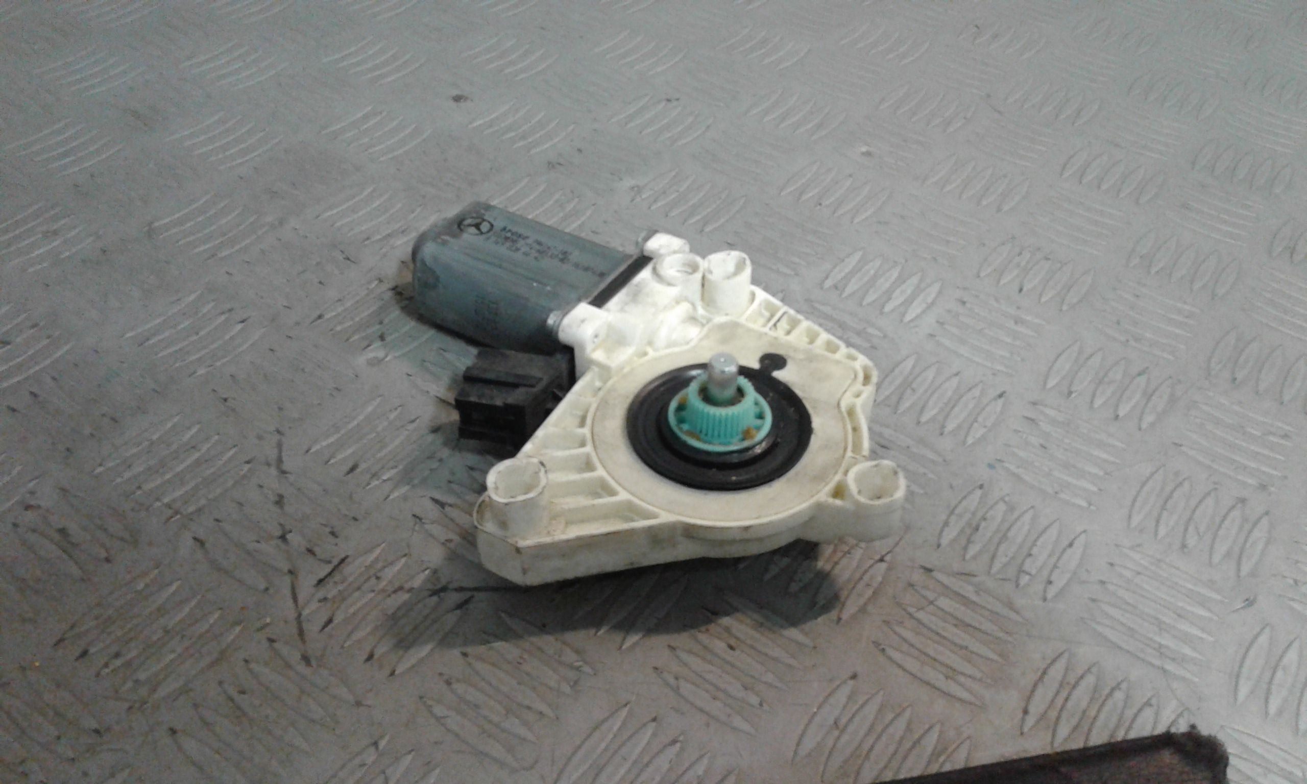 Motorino Alzavetro posteriore destra MERCEDES Classe A W169 3 Serie