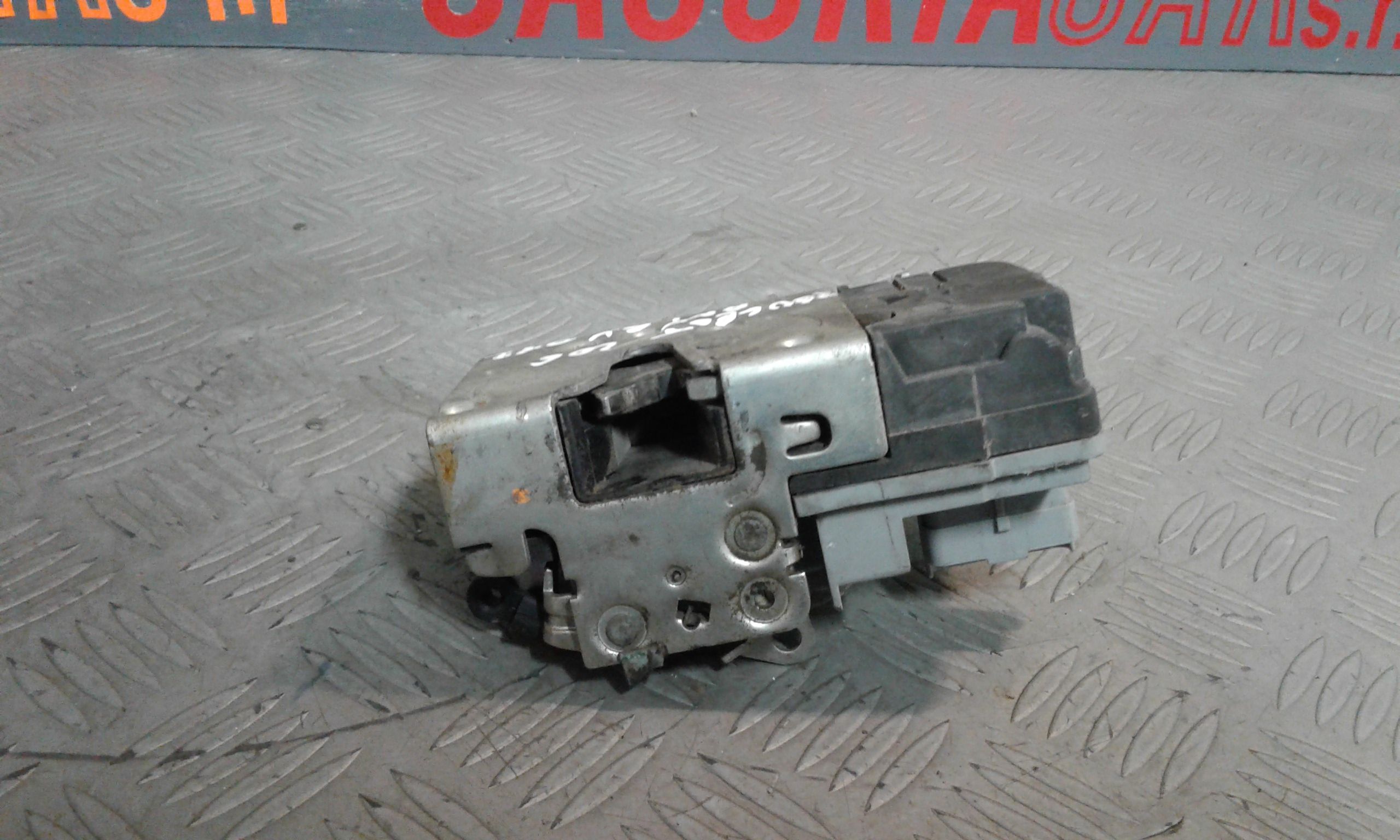 Serratura Anteriore Sinistra PEUGEOT 206 Serie