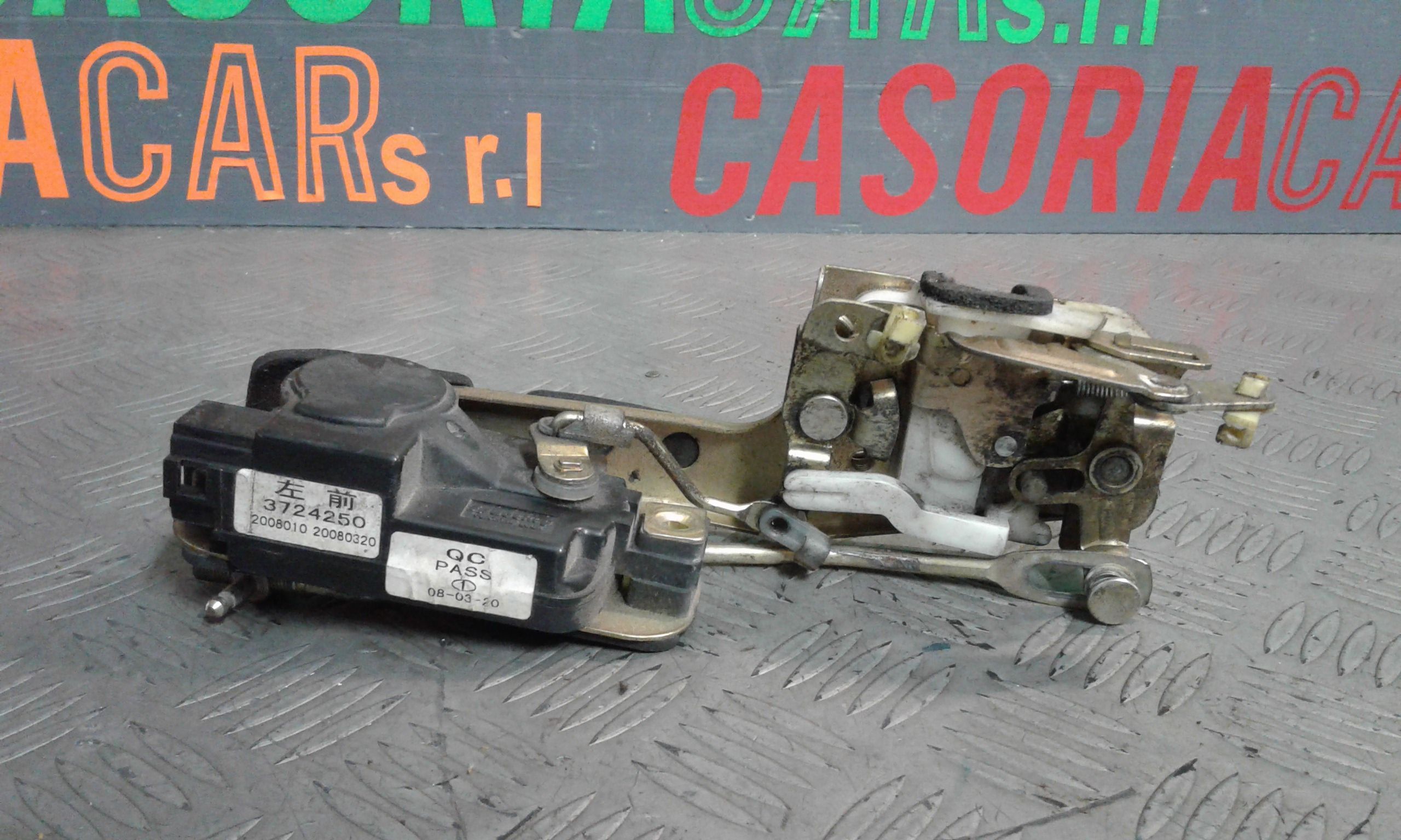 Serratura Anteriore Sinistra GAC GONOW GX6 Serie