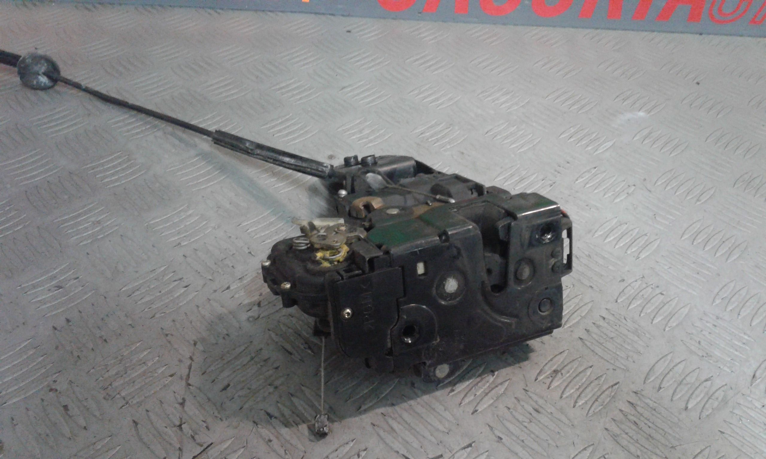 Serratura Anteriore Sinistra VOLKSWAGEN Passat Variant 2 Serie