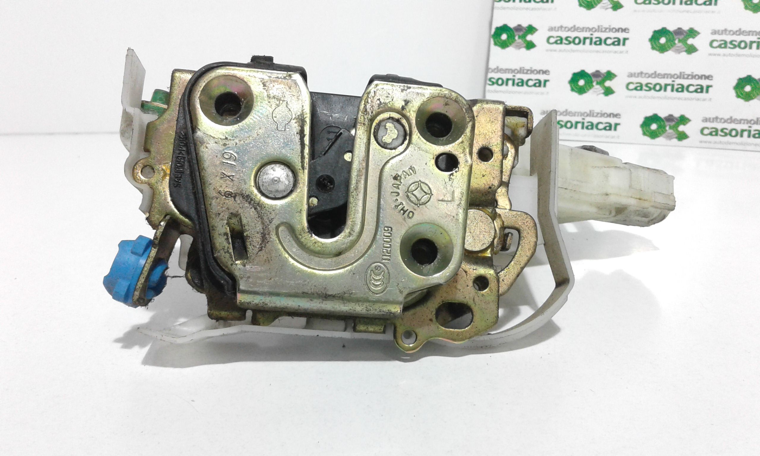 Serratura Anteriore Sinistra NISSAN Cabstar Serie