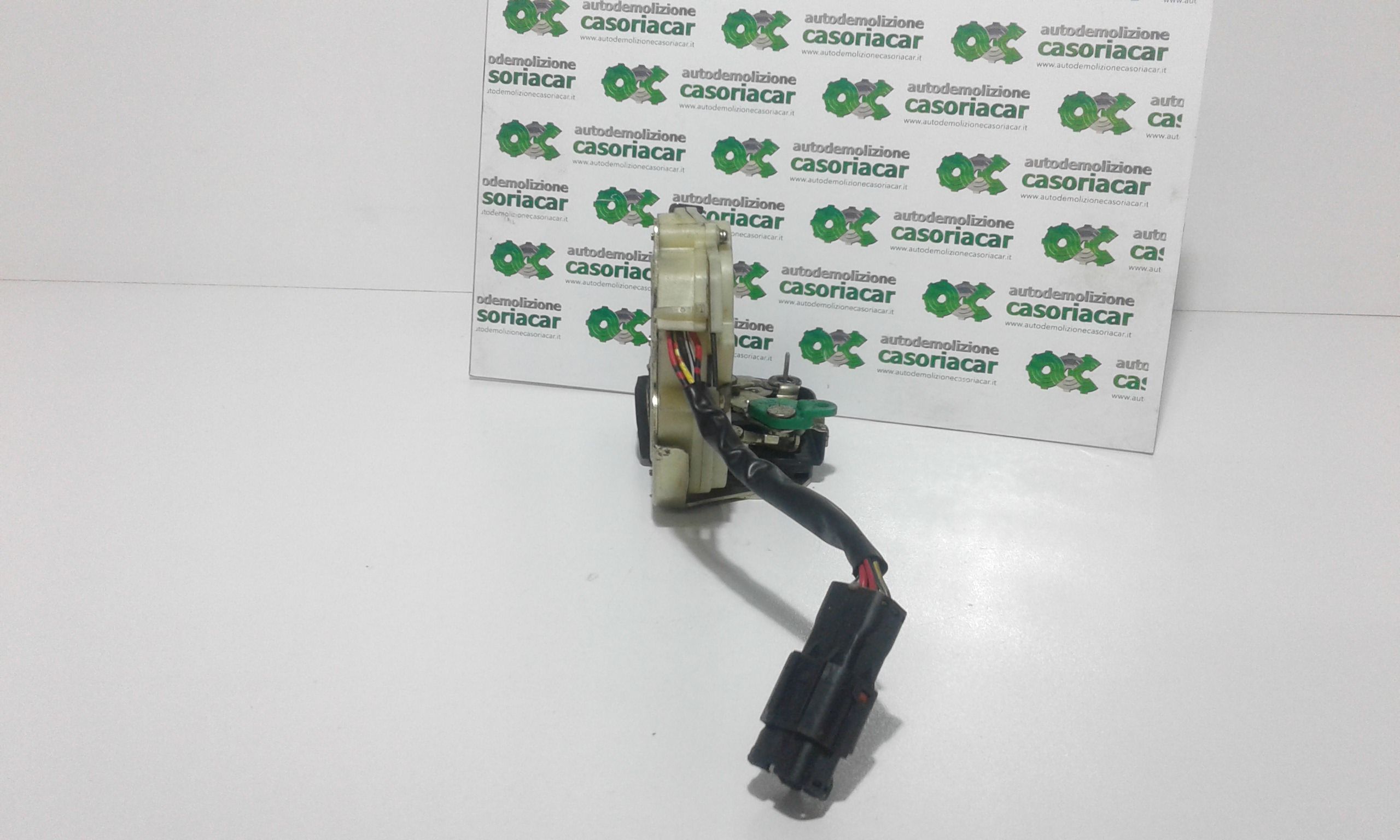 Serratura Anteriore Sinistra KIA Sorento 1 Serie