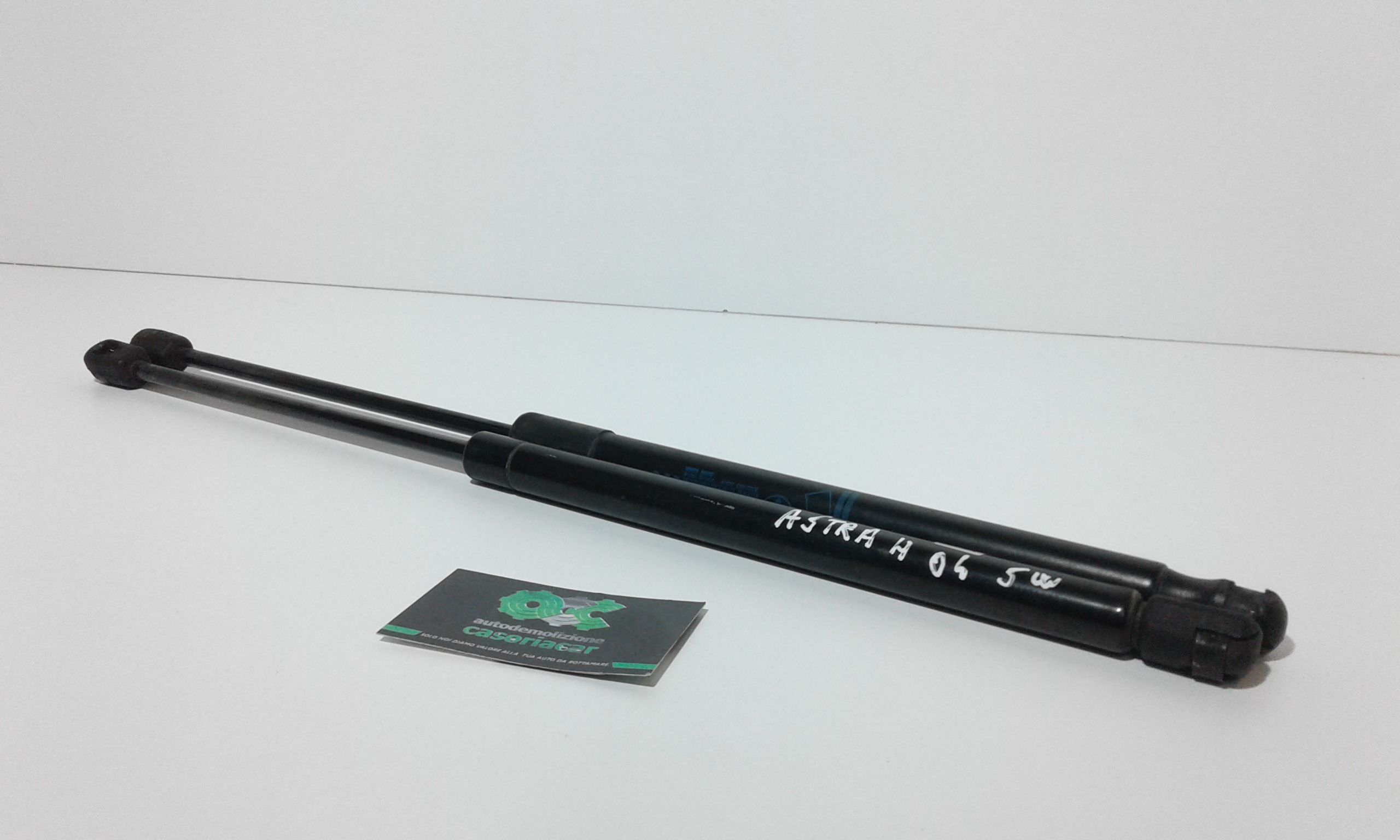 Pistoncini cofano Post. OPEL Astra H S. Wagon