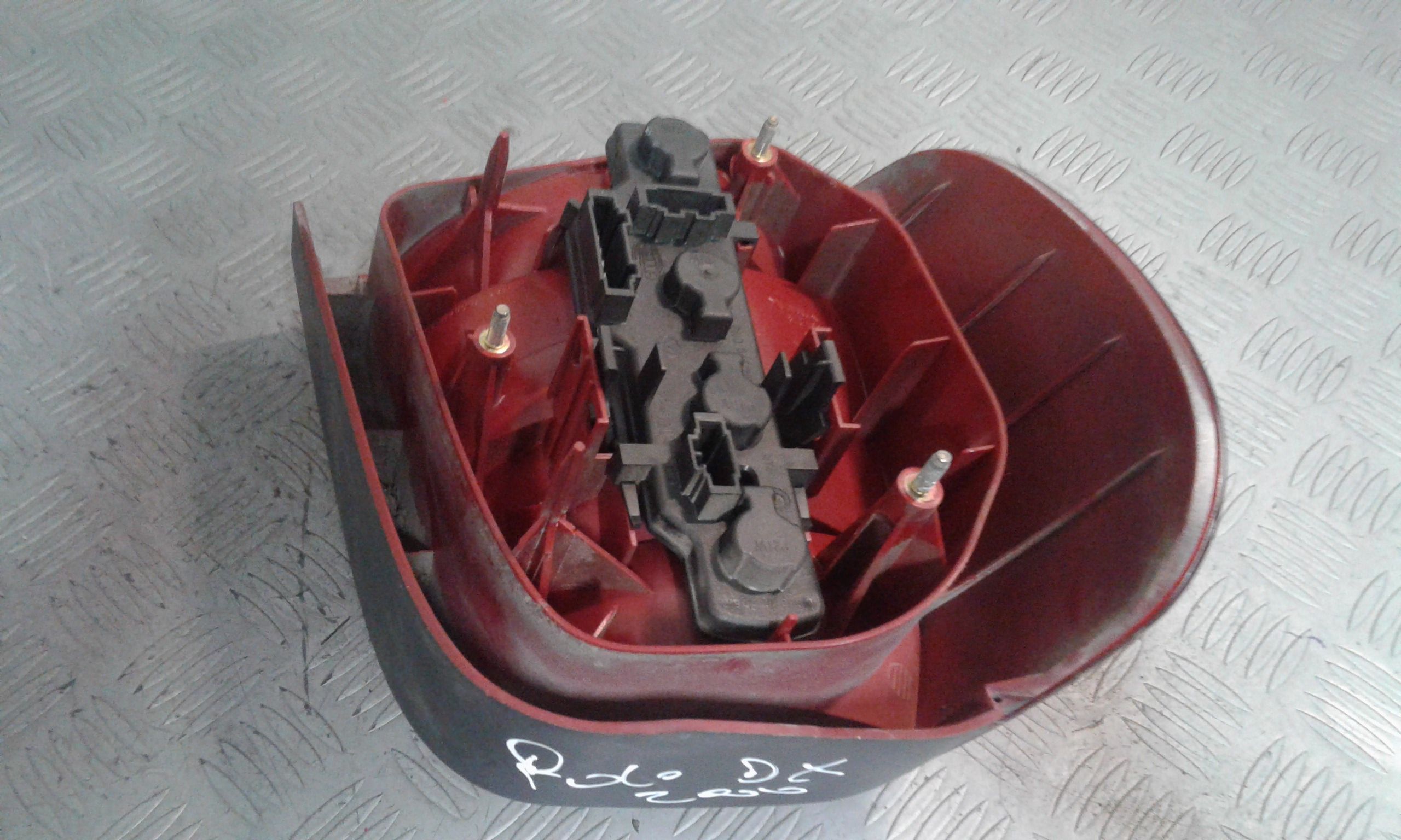 Stop fanale posteriore Destro Passeggero VOLKSWAGEN Polo 3 Serie