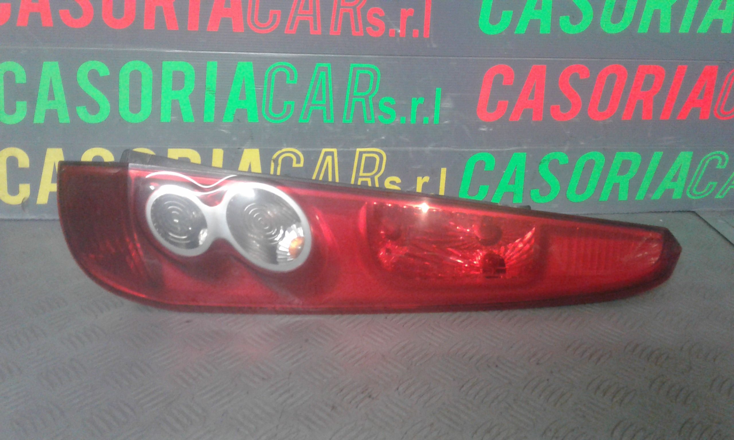 Stop fanale posteriore Destro Passeggero FORD Fiesta 5 Serie